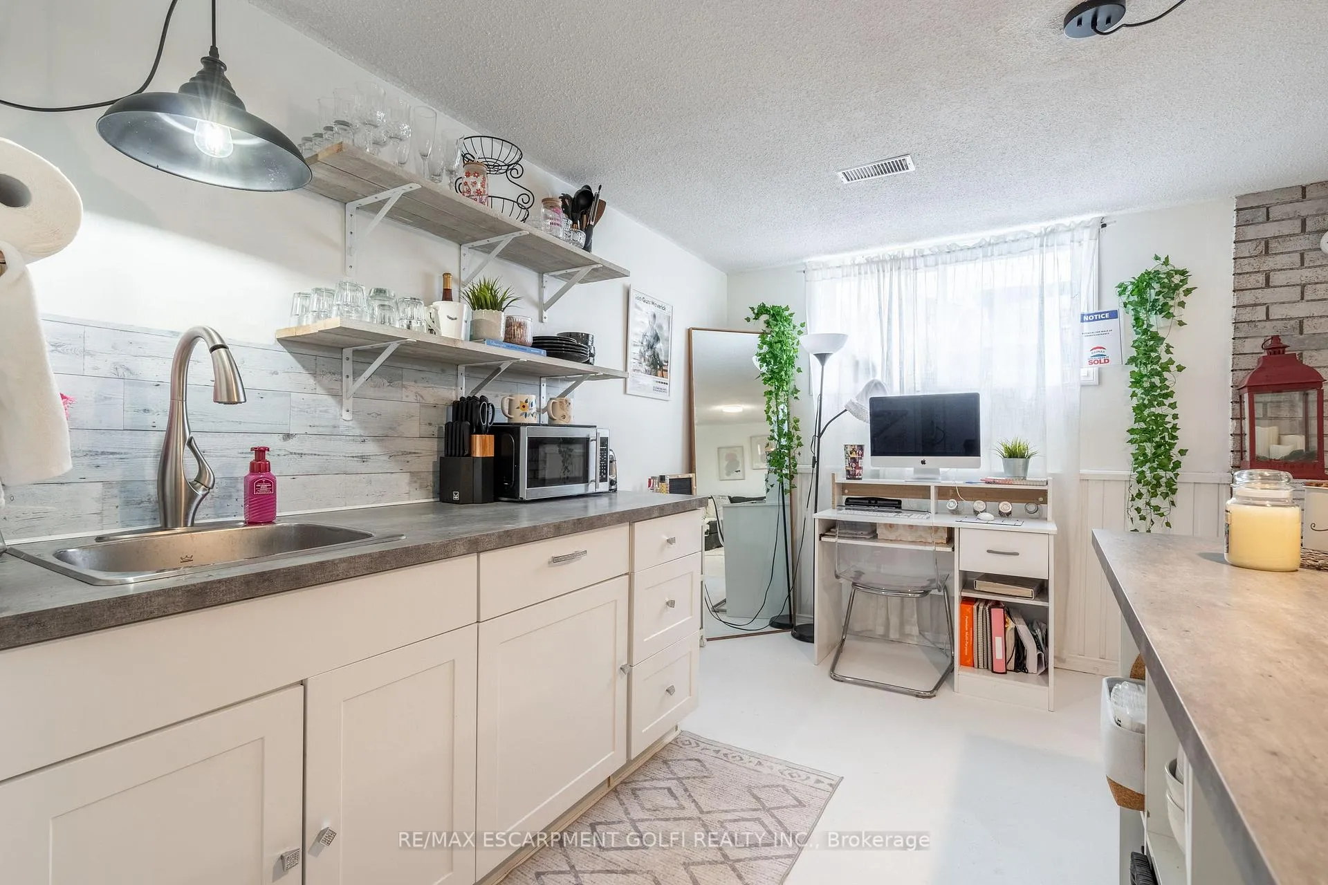 Photo 17 of 51 Leggett Crescent, Hamilton, Lawfield — HOMEH