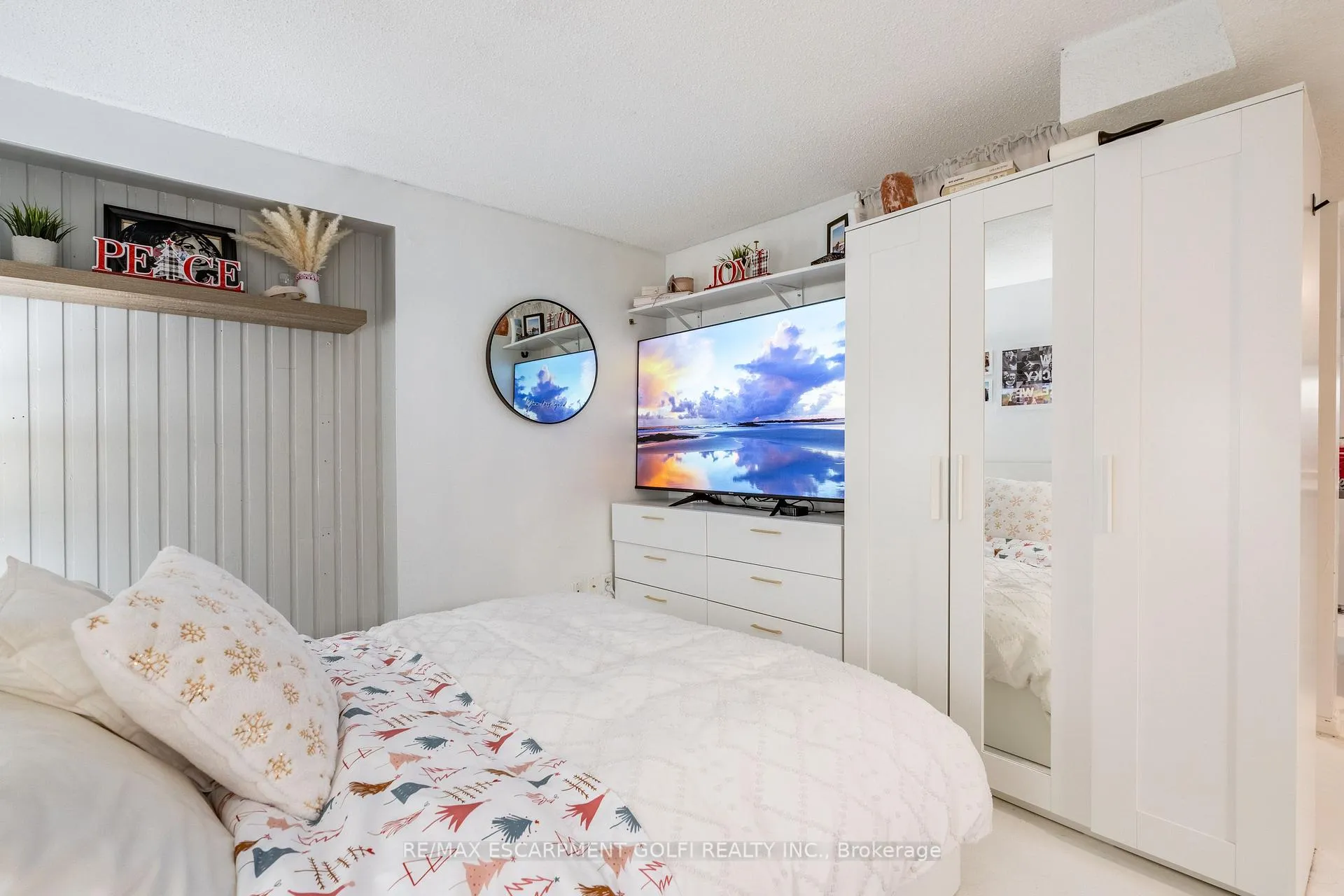 Photo 23 of 51 Leggett Crescent, Hamilton, Lawfield — HOMEH