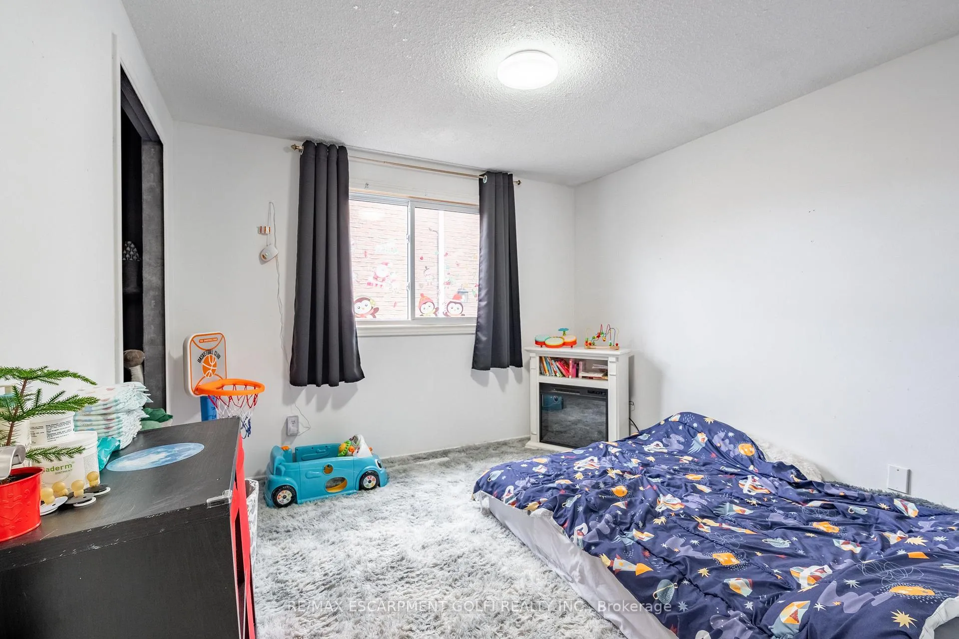 Photo 26 of 51 Leggett Crescent, Hamilton, Lawfield — HOMEH