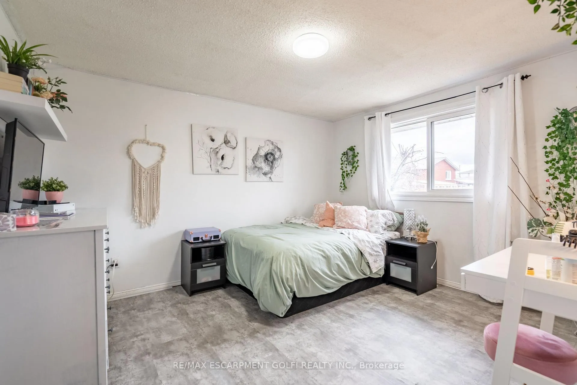 Photo 28 of 51 Leggett Crescent, Hamilton, Lawfield — HOMEH