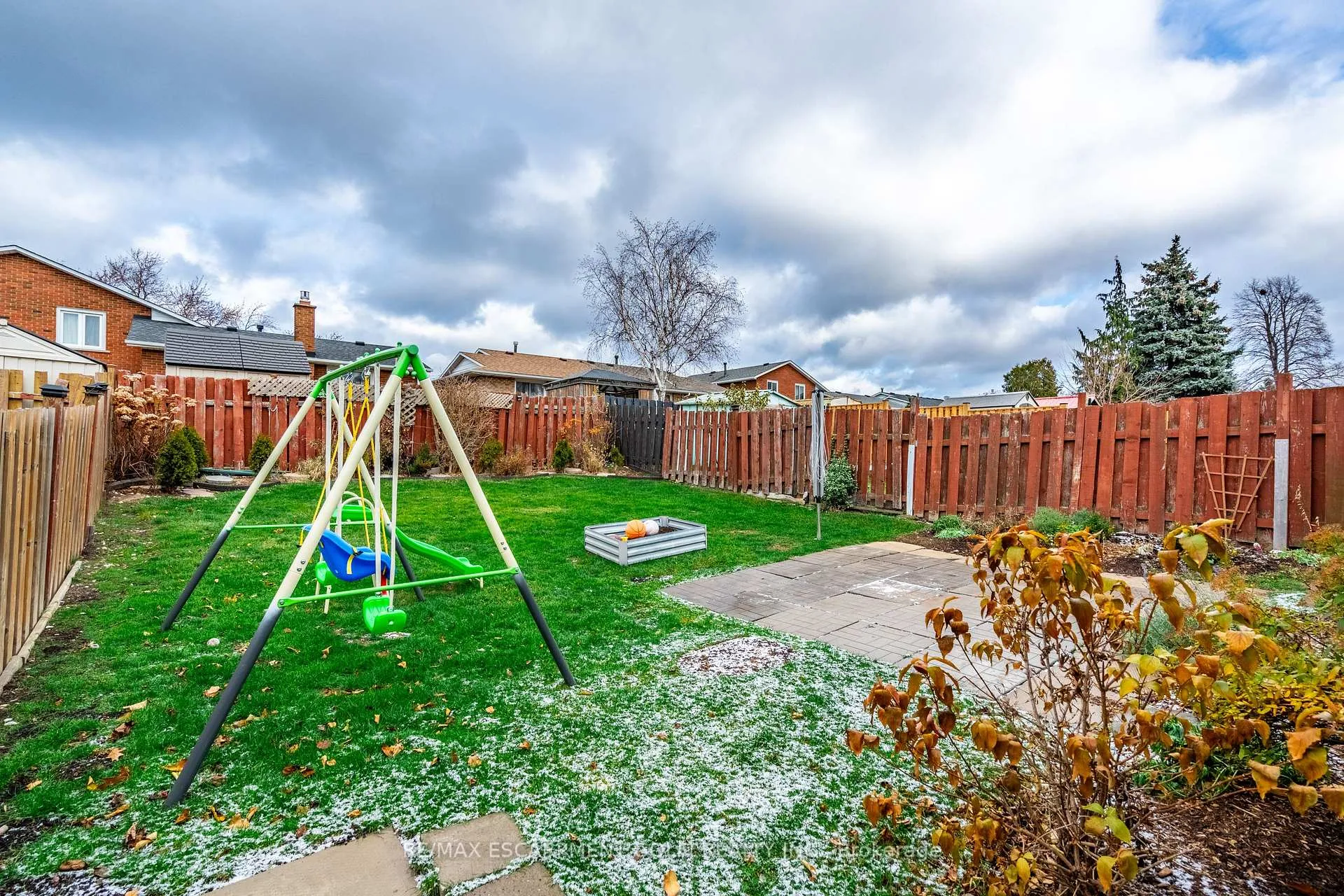 Photo 39 of 51 Leggett Crescent, Hamilton, Lawfield — HOMEH