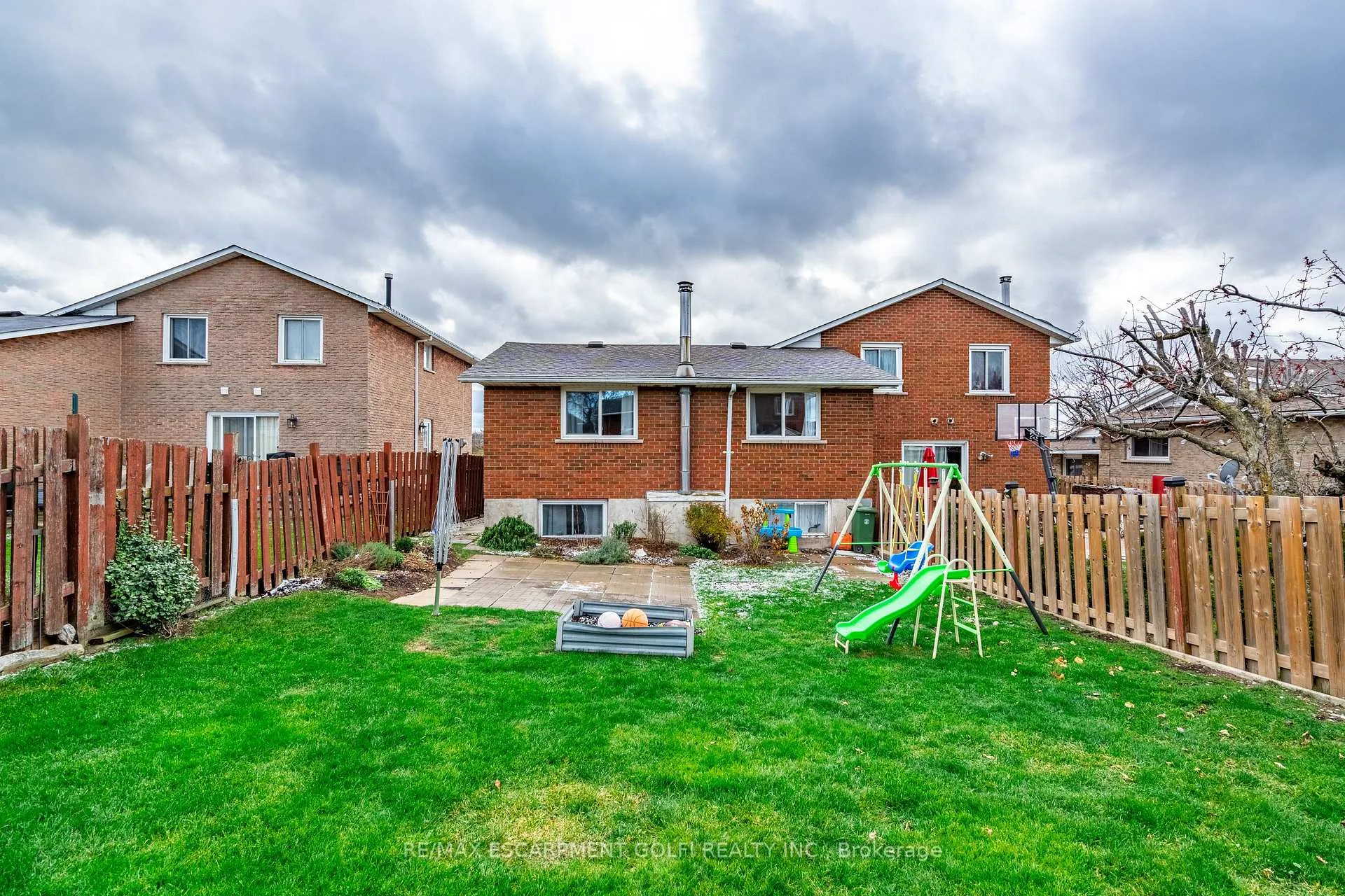 Photo 40 of 51 Leggett Crescent, Hamilton, Lawfield — HOMEH