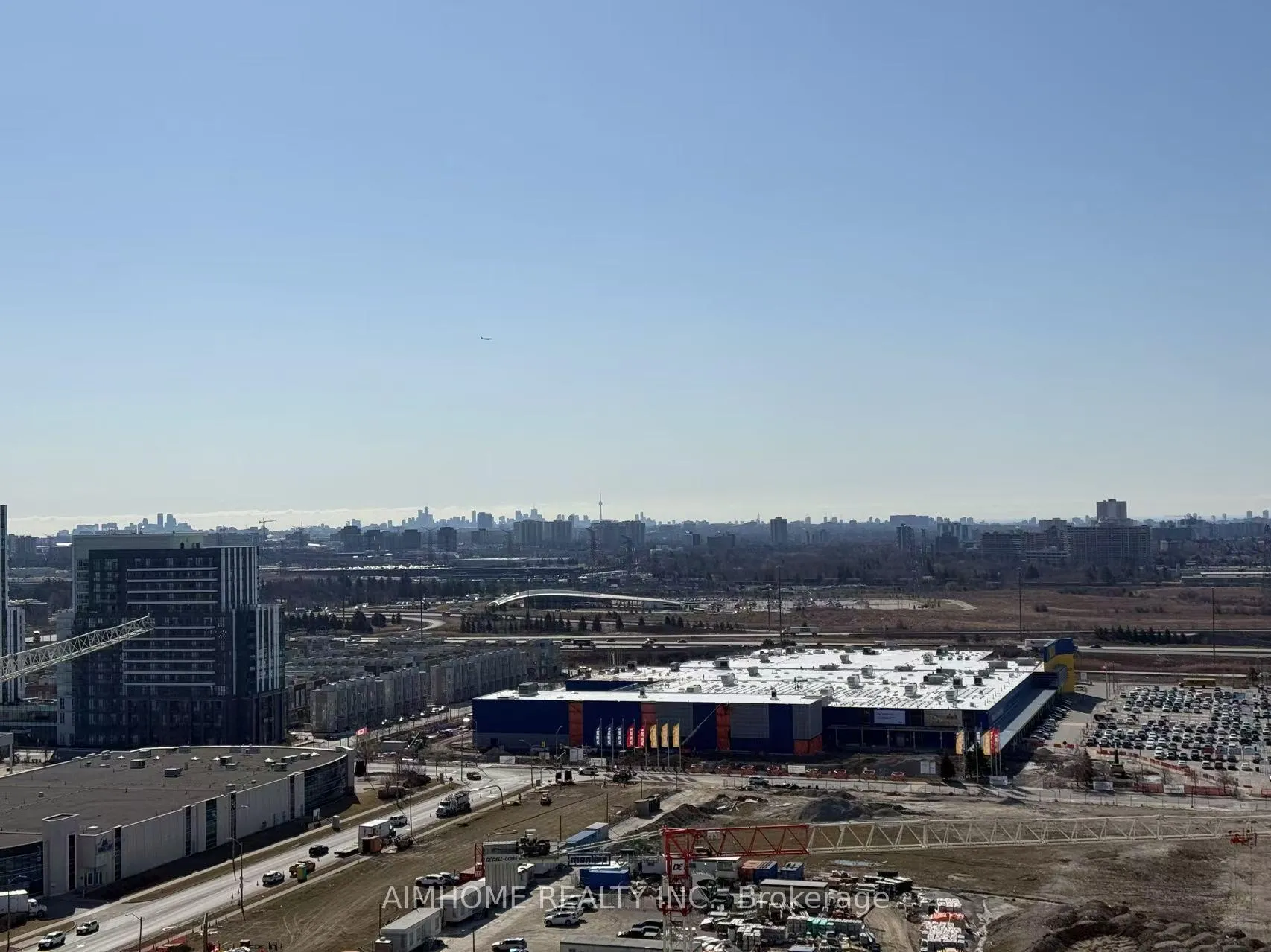 Photo 2 of Unit 2105, 225 Commerce Street, Vaughan, Vaughan Corporate Centre — HOMEH