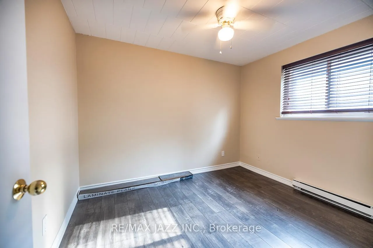 Photo 7 of Unit 2, 540 Mary Street E, Whitby, Downtown Whitby — HOMEH