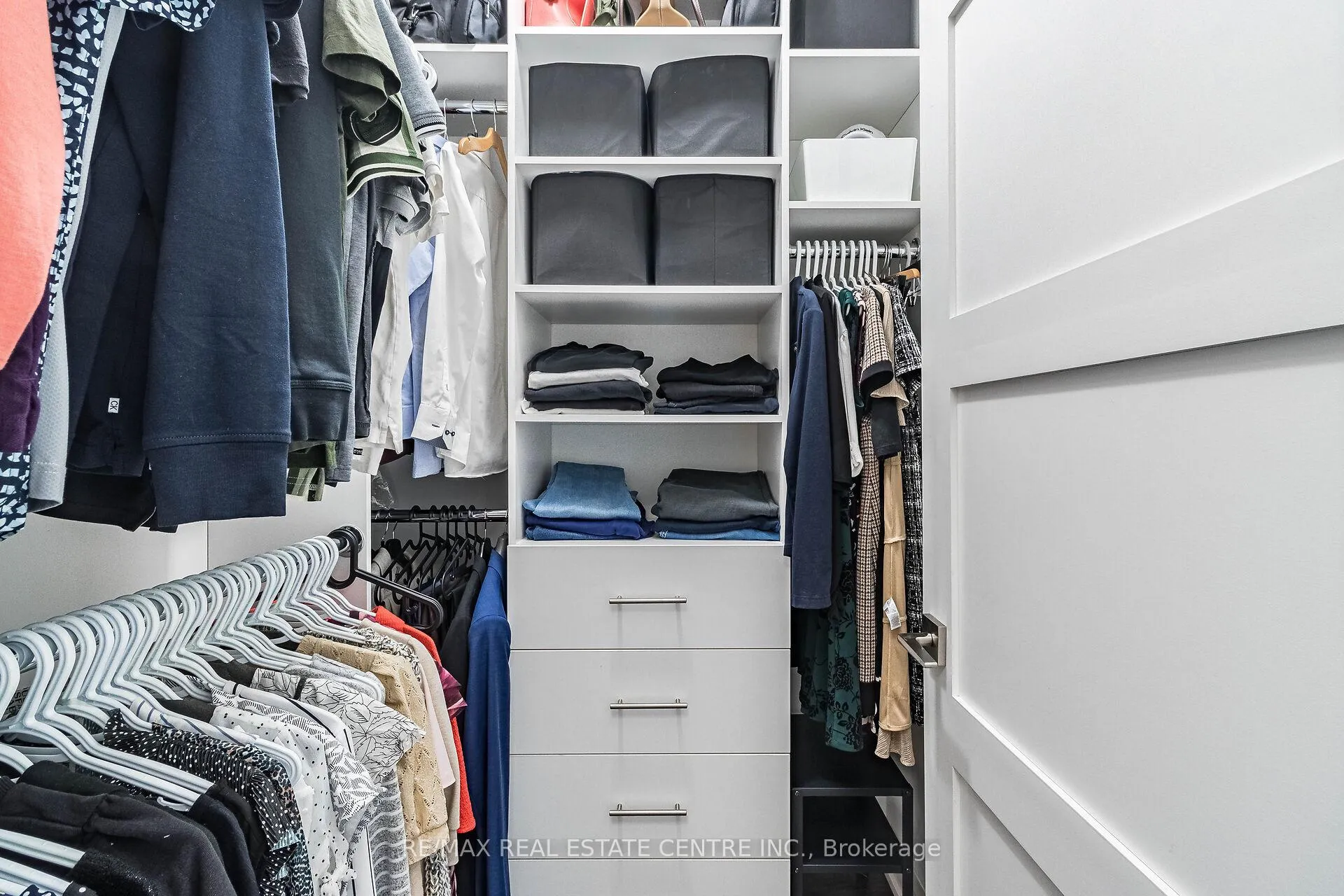 Photo 22 of Unit 2002, 2900 Hwy 7 Road, Vaughan, Concord — HOMEH
