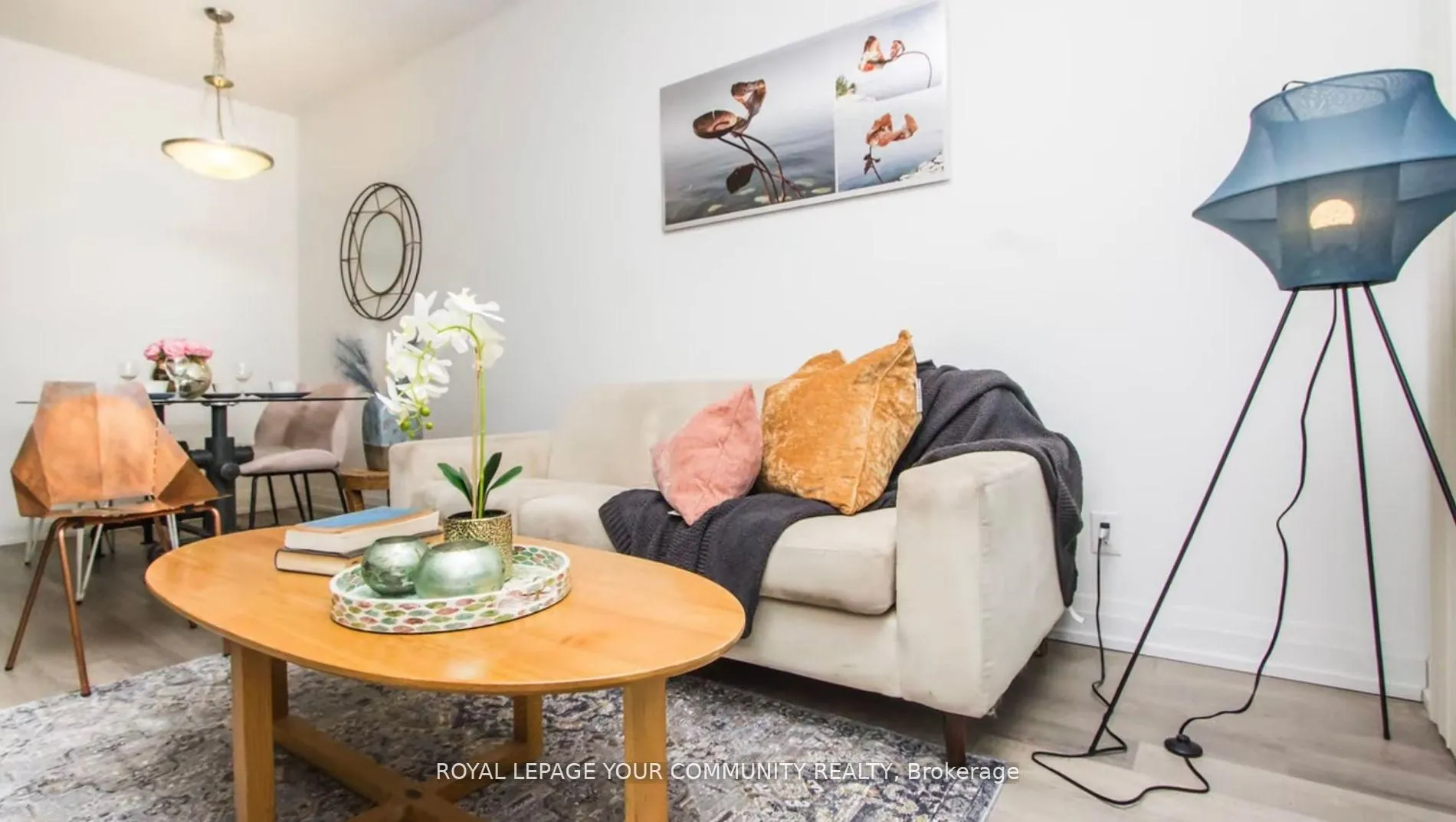 Photo 12 of Unit 1605, 7165 Yonge Street, Markham, Thornhill — HOMEH