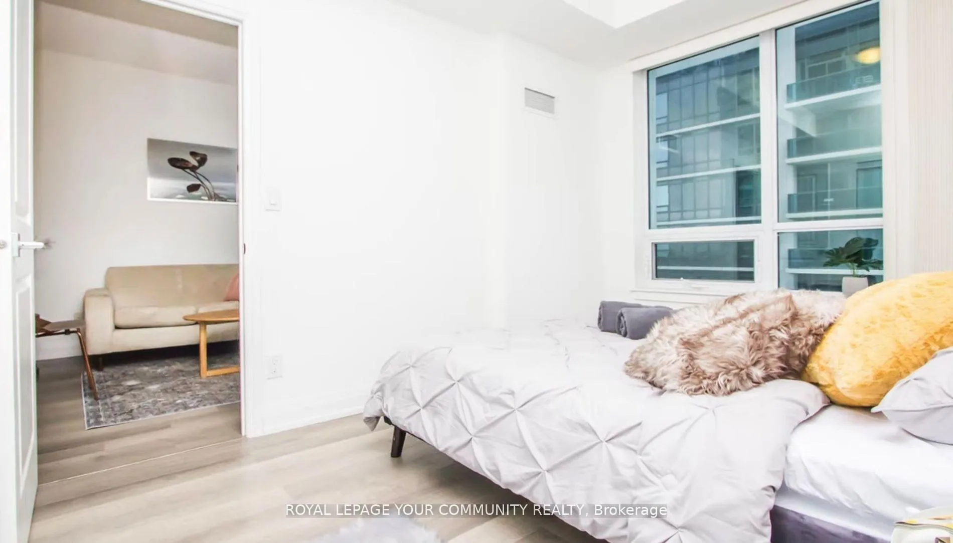 Photo 18 of Unit 1605, 7165 Yonge Street, Markham, Thornhill — HOMEH