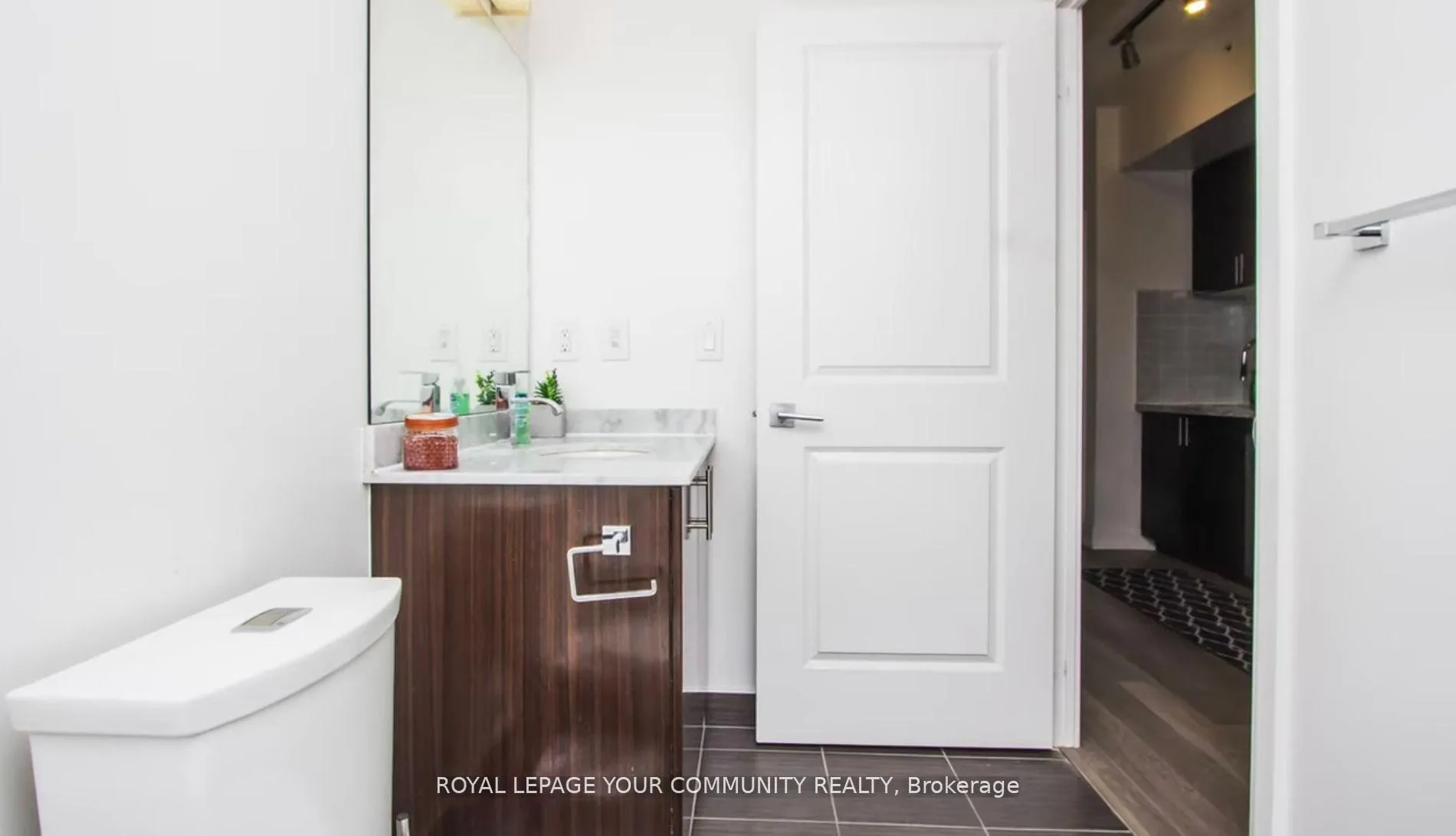Photo 22 of Unit 1605, 7165 Yonge Street, Markham, Thornhill — HOMEH