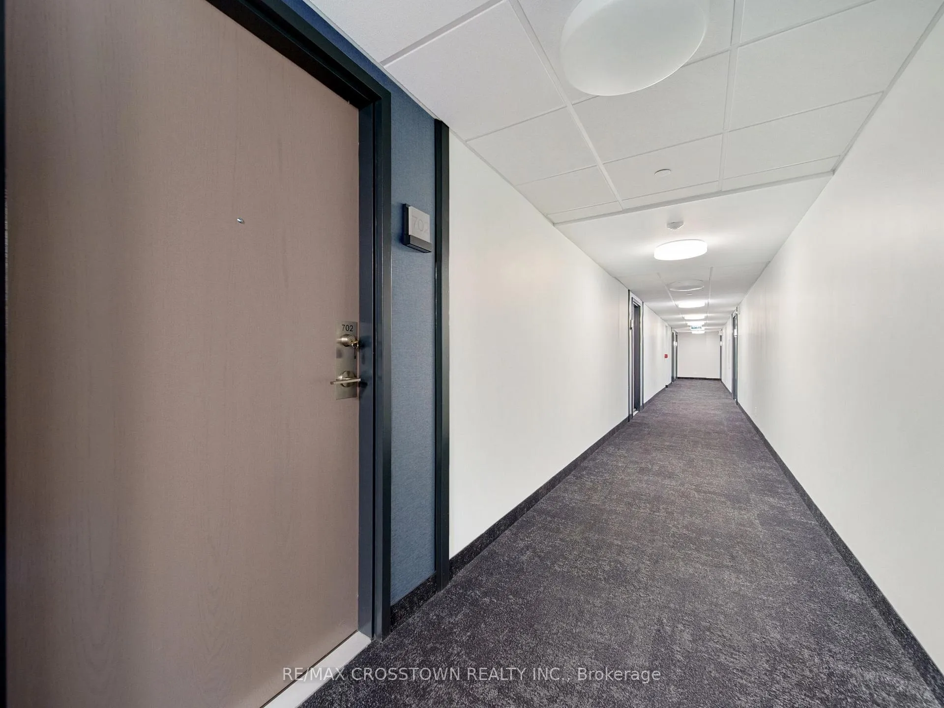 Photo 6 of Unit 702, 58 Lakeside Terrace, Barrie, Little Lake — HOMEH