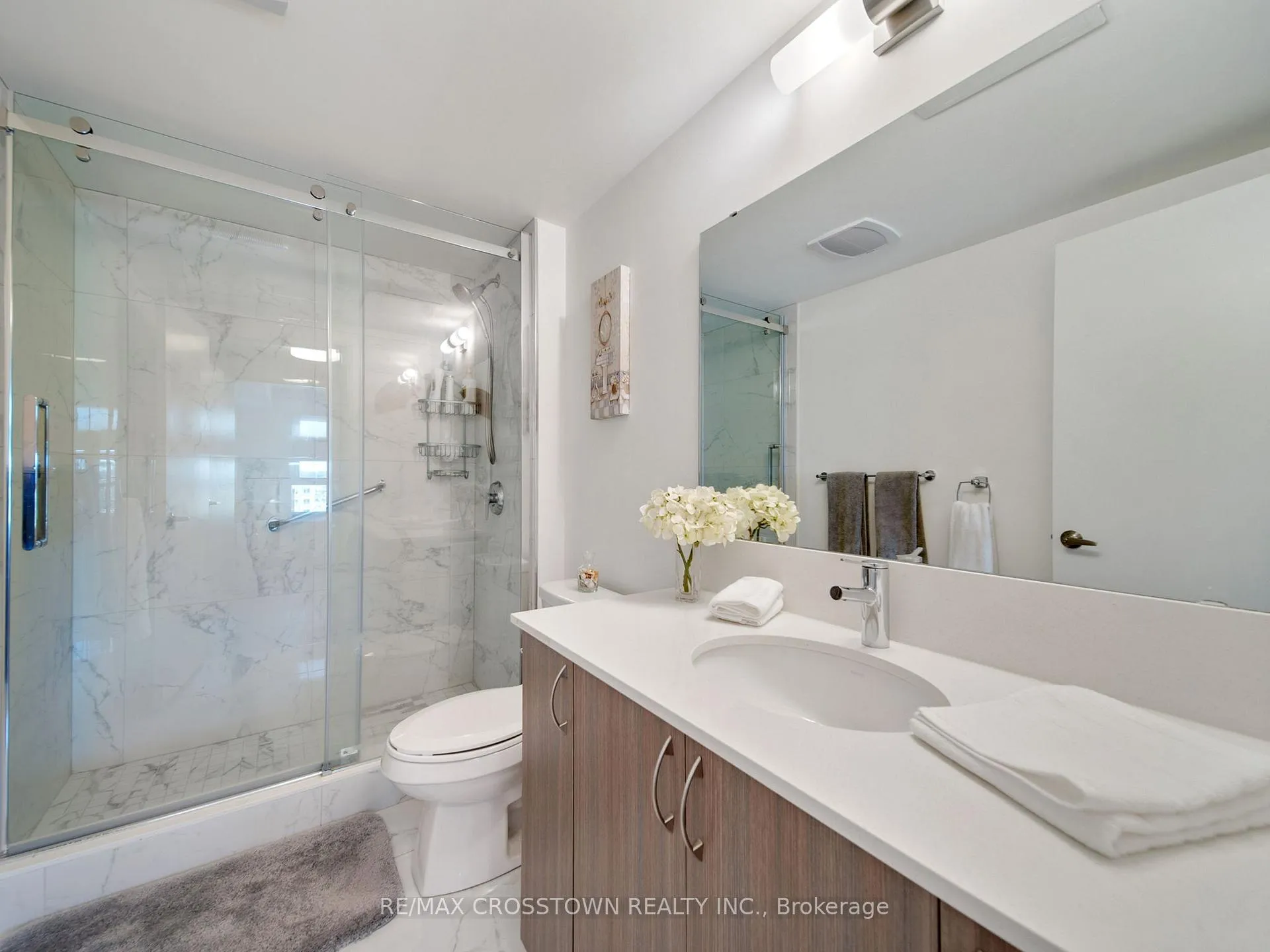 Photo 22 of Unit 702, 58 Lakeside Terrace, Barrie, Little Lake — HOMEH