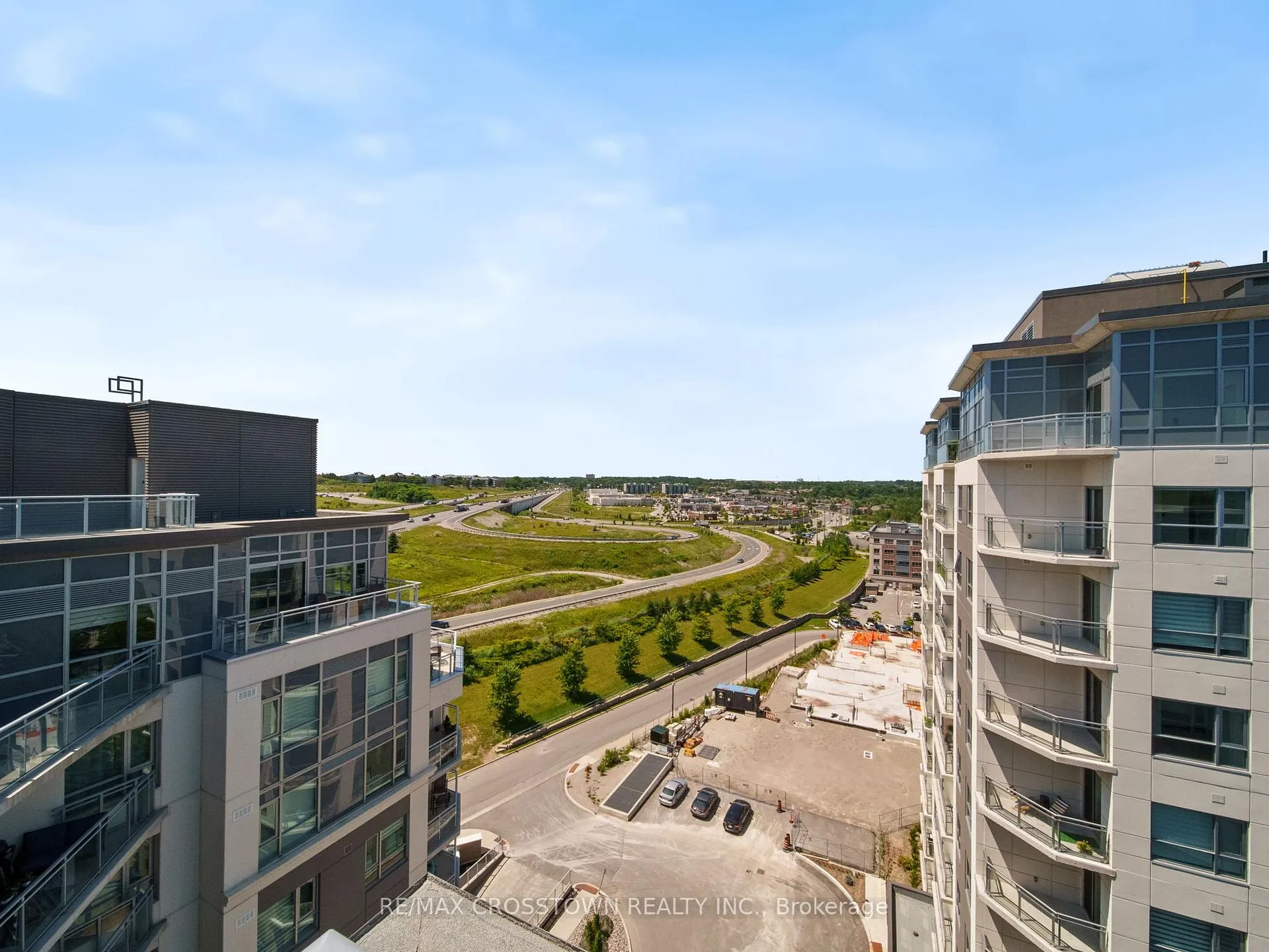 Photo 30 of Unit 702, 58 Lakeside Terrace, Barrie, Little Lake — HOMEH