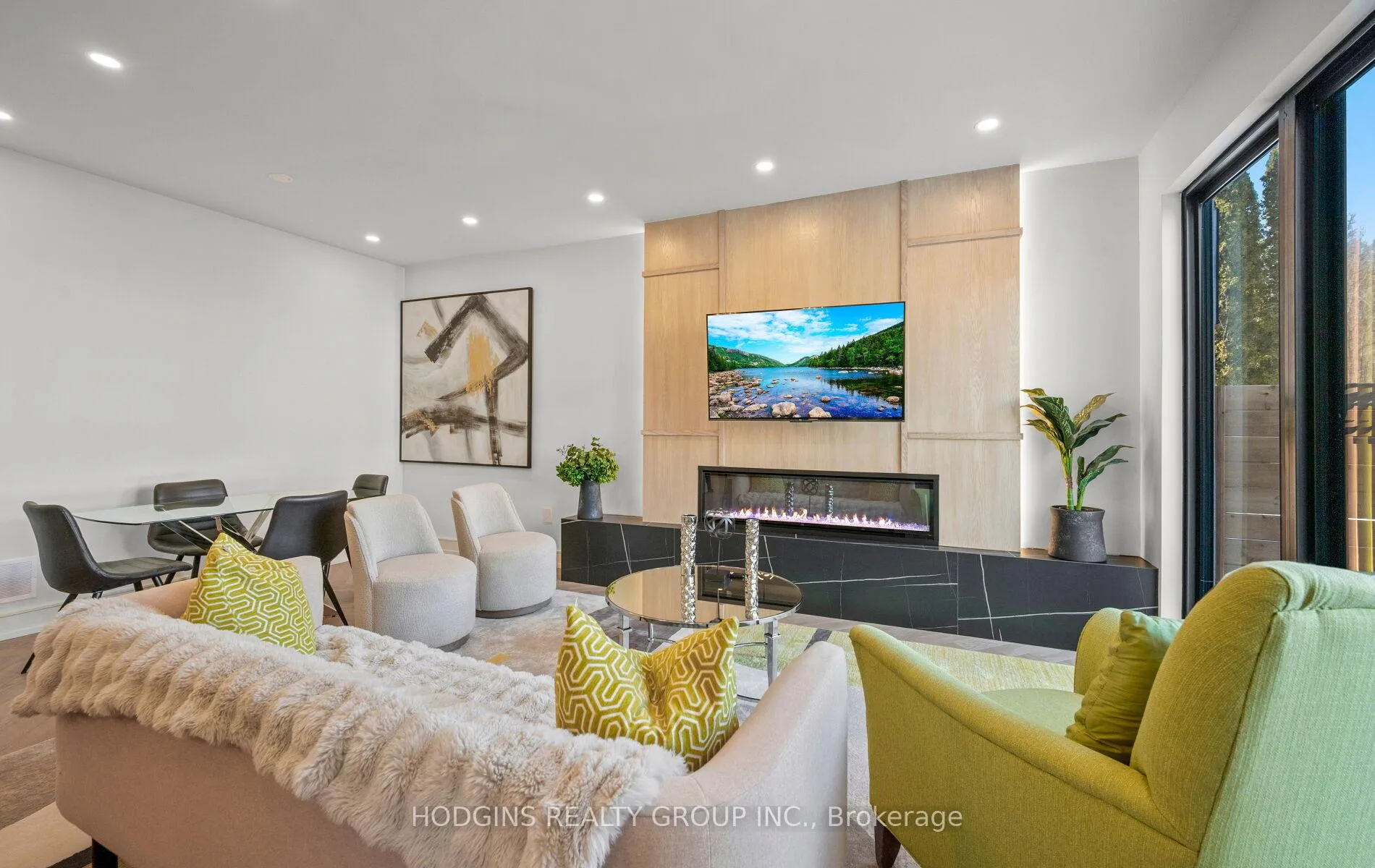 Photo 5 of 855 Tenth Street, Mississauga, Lakeview — HOMEH
