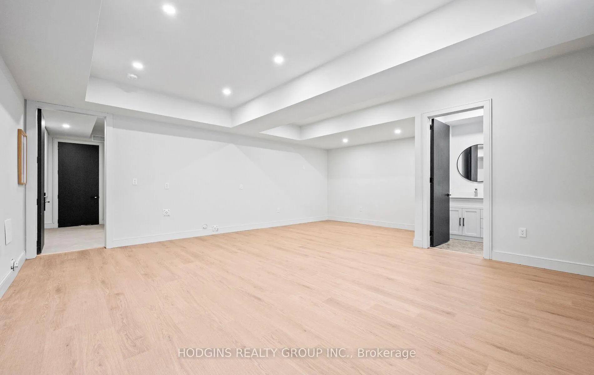 Photo 34 of 855 Tenth Street, Mississauga, Lakeview — HOMEH