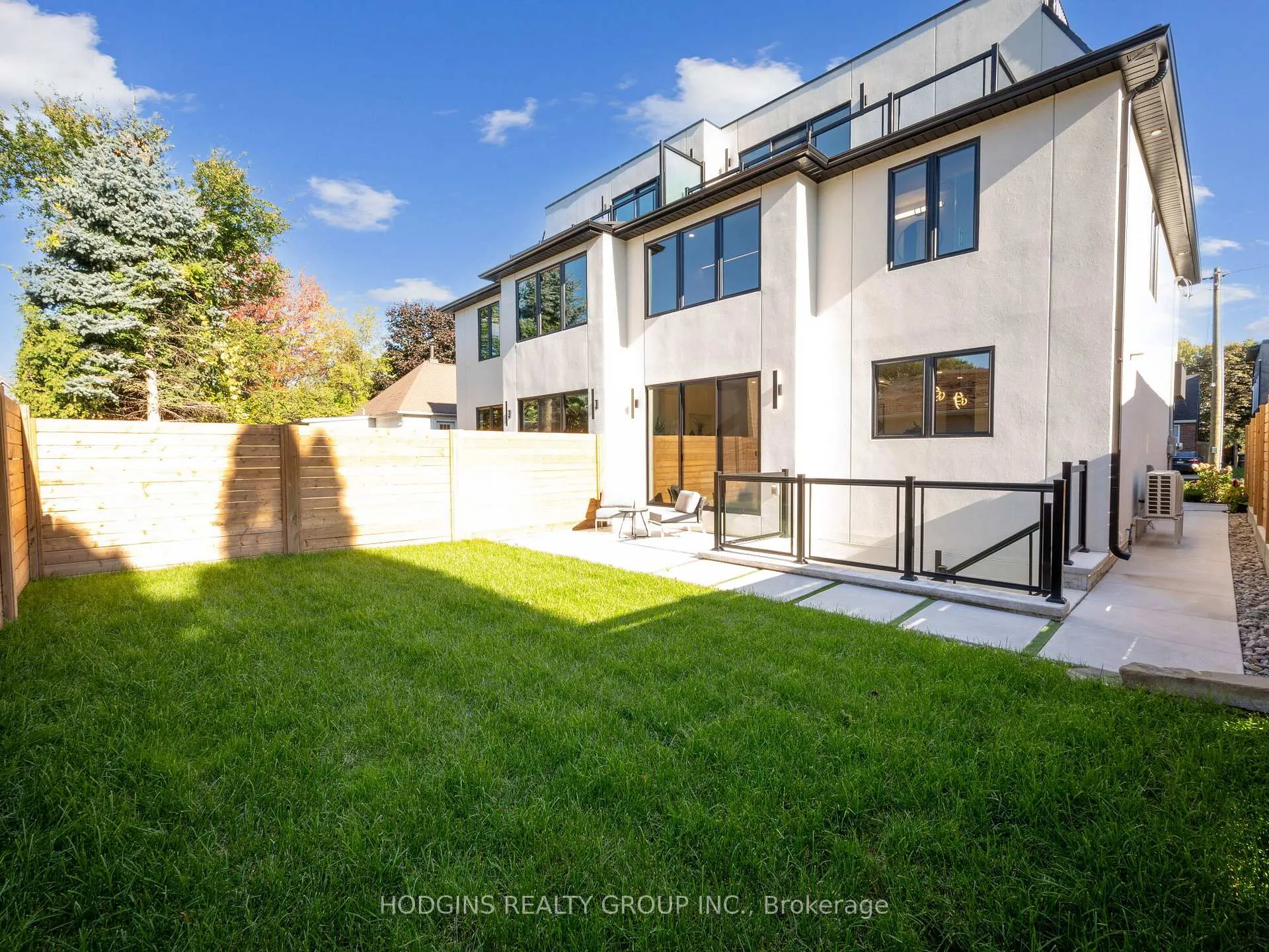Photo 37 of 855 Tenth Street, Mississauga, Lakeview — HOMEH