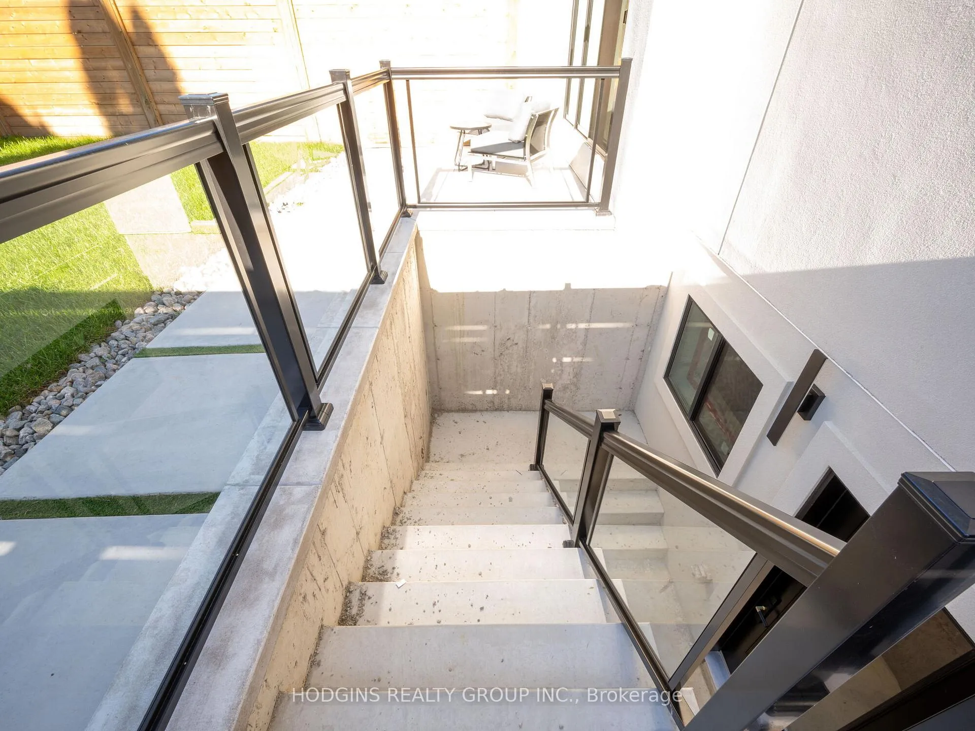 Photo 41 of 855 Tenth Street, Mississauga, Lakeview — HOMEH
