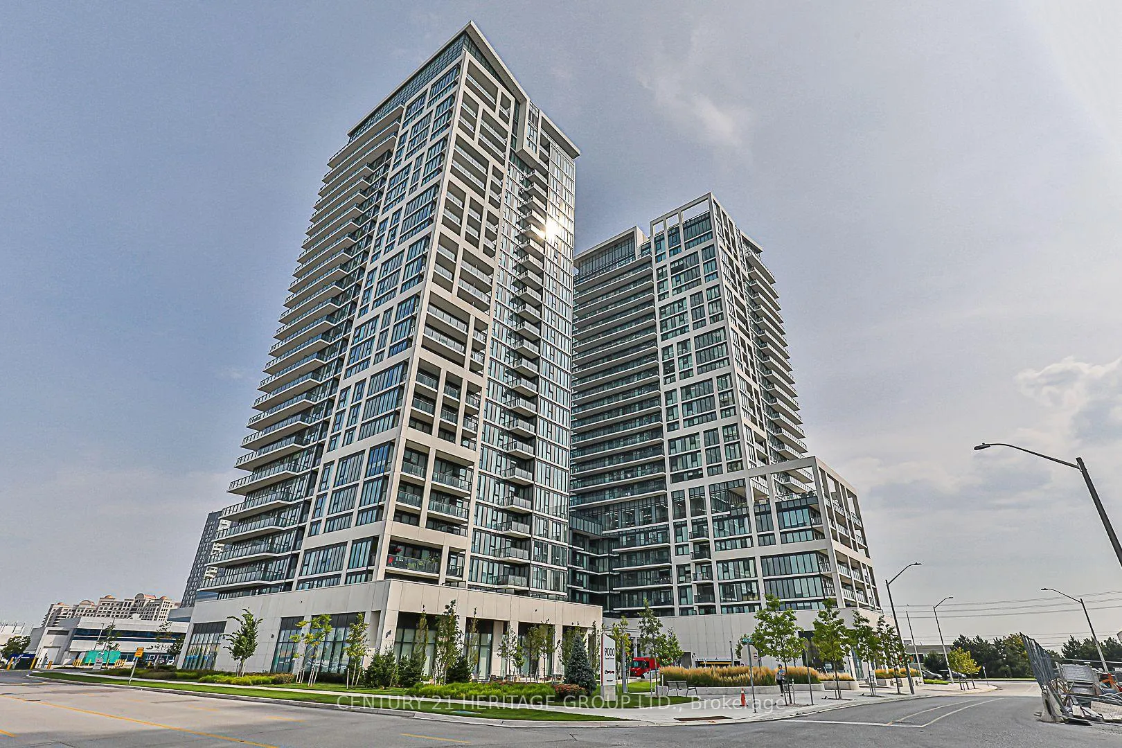 Front of Unit 1007, 9000 Jane Street