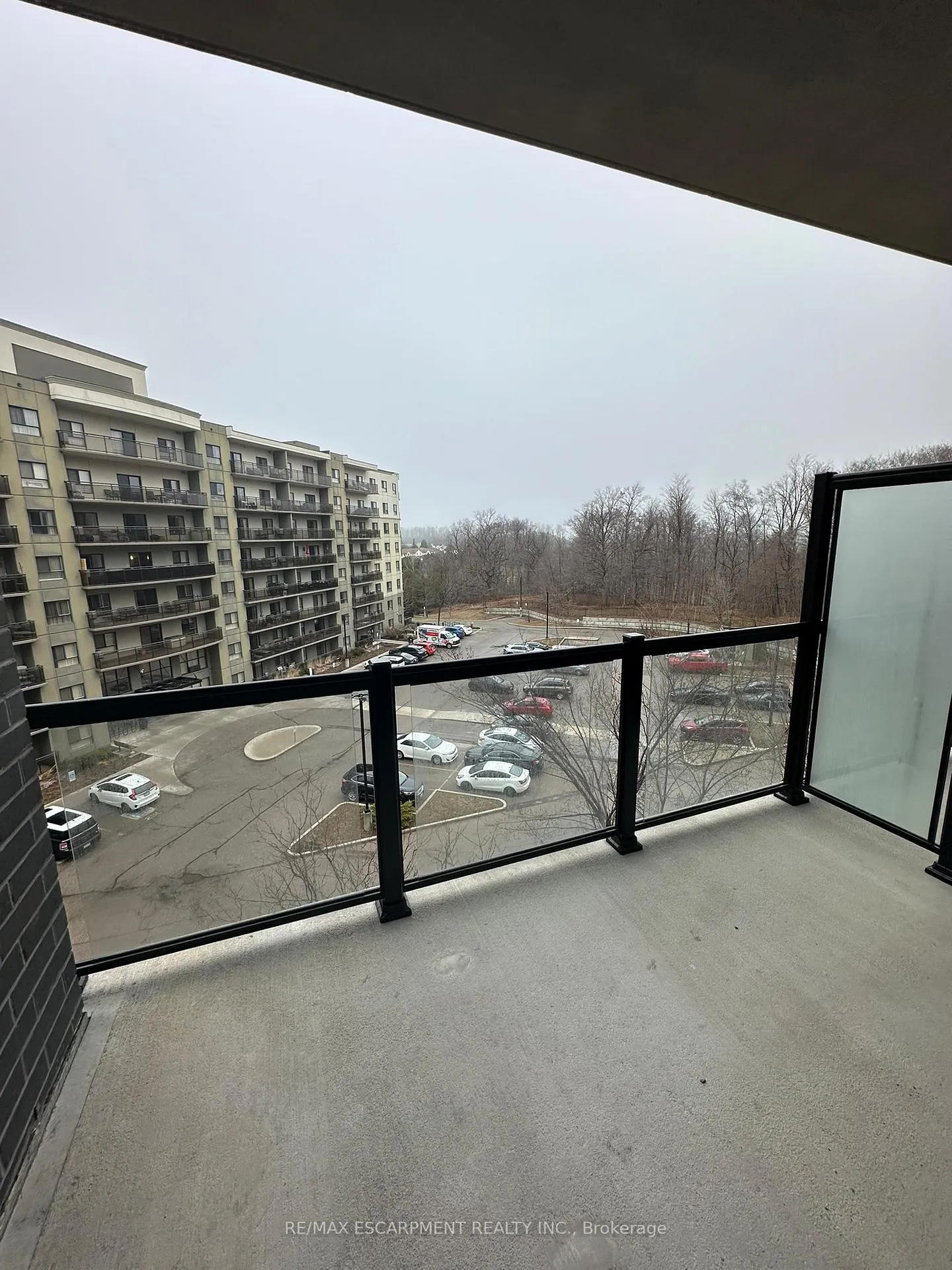 Photo 8 of Unit 307, 1000 Lackner Place, Kitchener — HOMEH