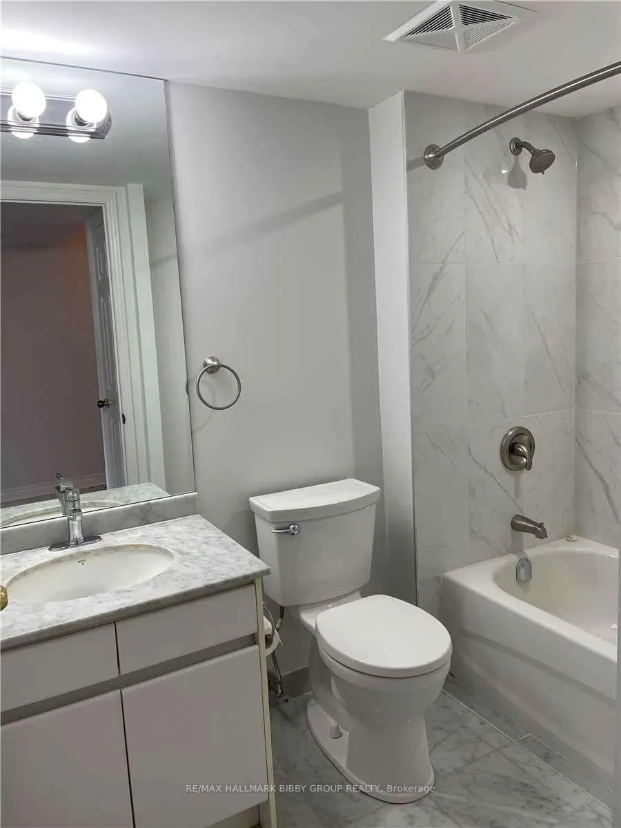 Photo 17 of Unit 412, 7 Broadway Avenue, Toronto, Mount Pleasant West — HOMEH