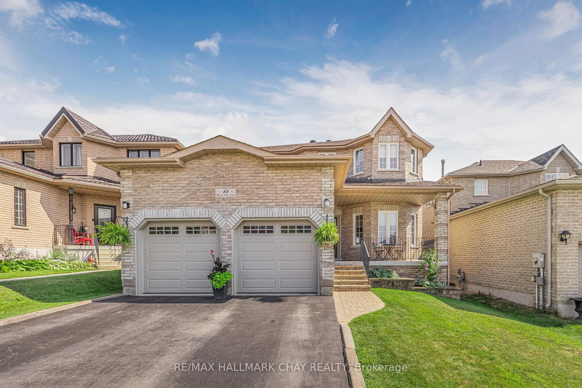 Photo 1 of 11 Black Ash Trail, Barrie, Ardagh — HOMEH