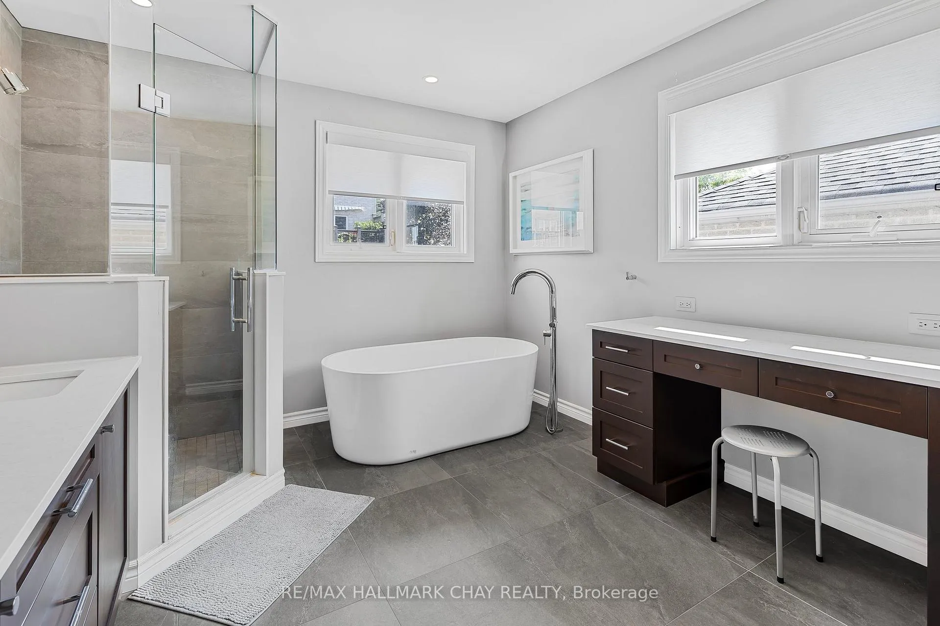 Photo 21 of 11 Black Ash Trail, Barrie, Ardagh — HOMEH
