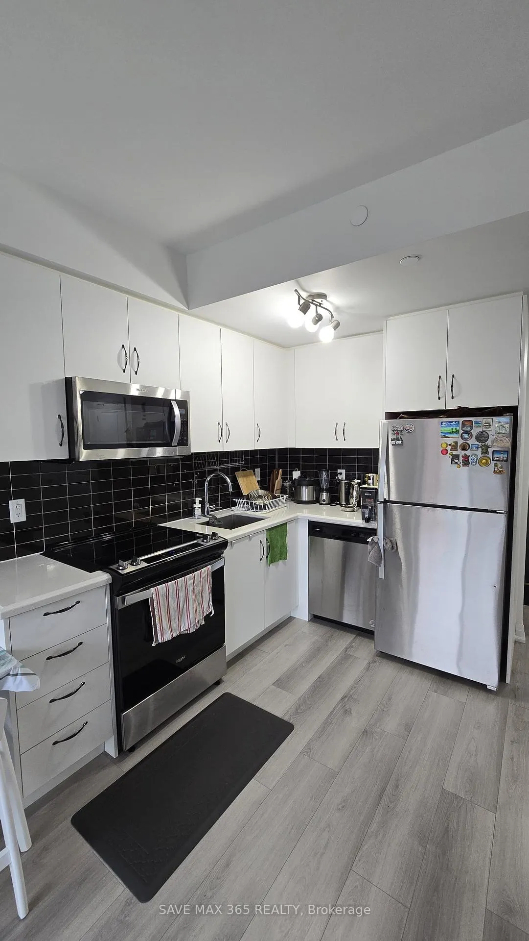 Photo 6 of Unit 266, 65 Attmar Drive, Brampton, Bram East — HOMEH