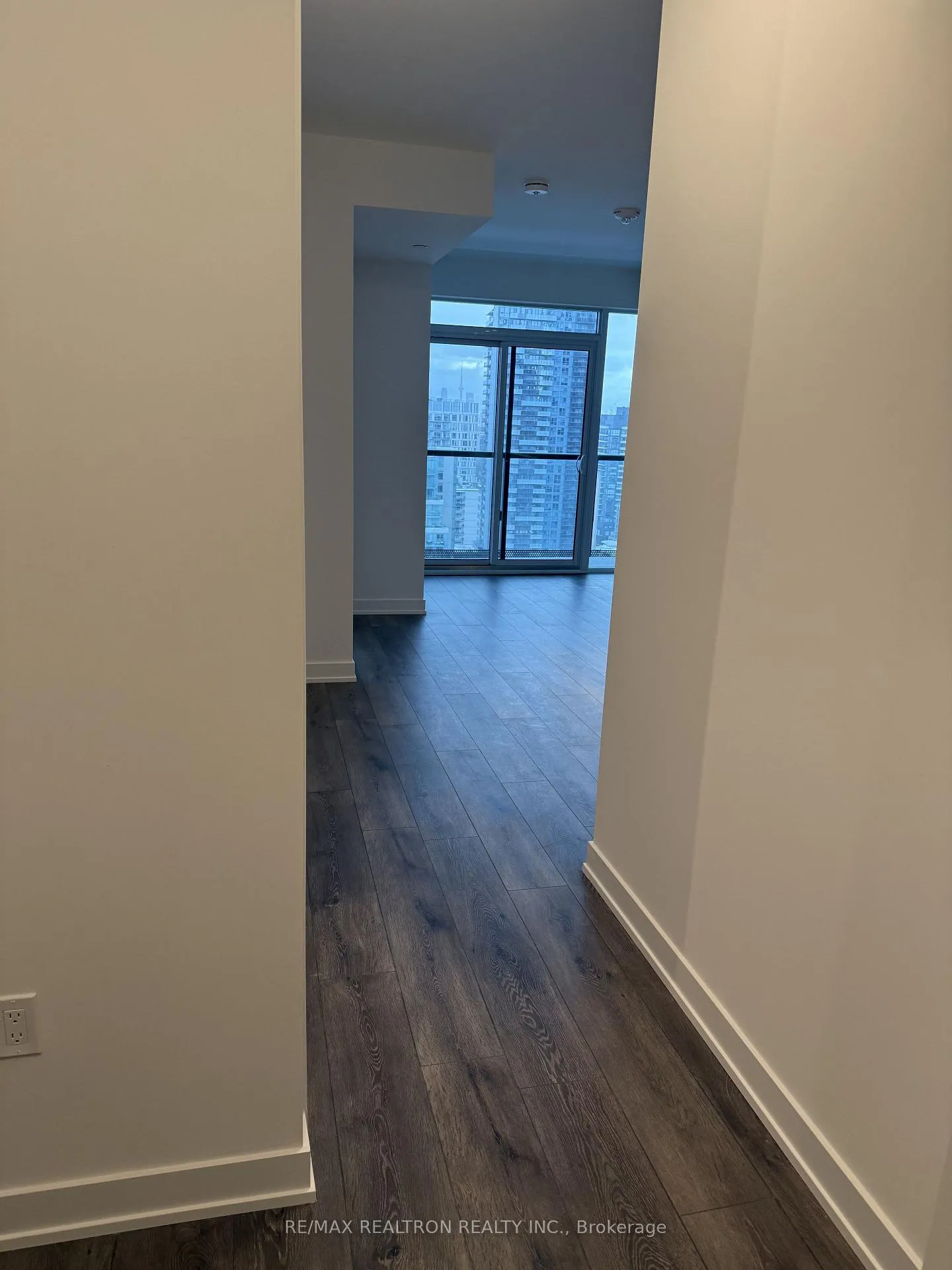Front of Unit 2413, 127 Broardway Avenue