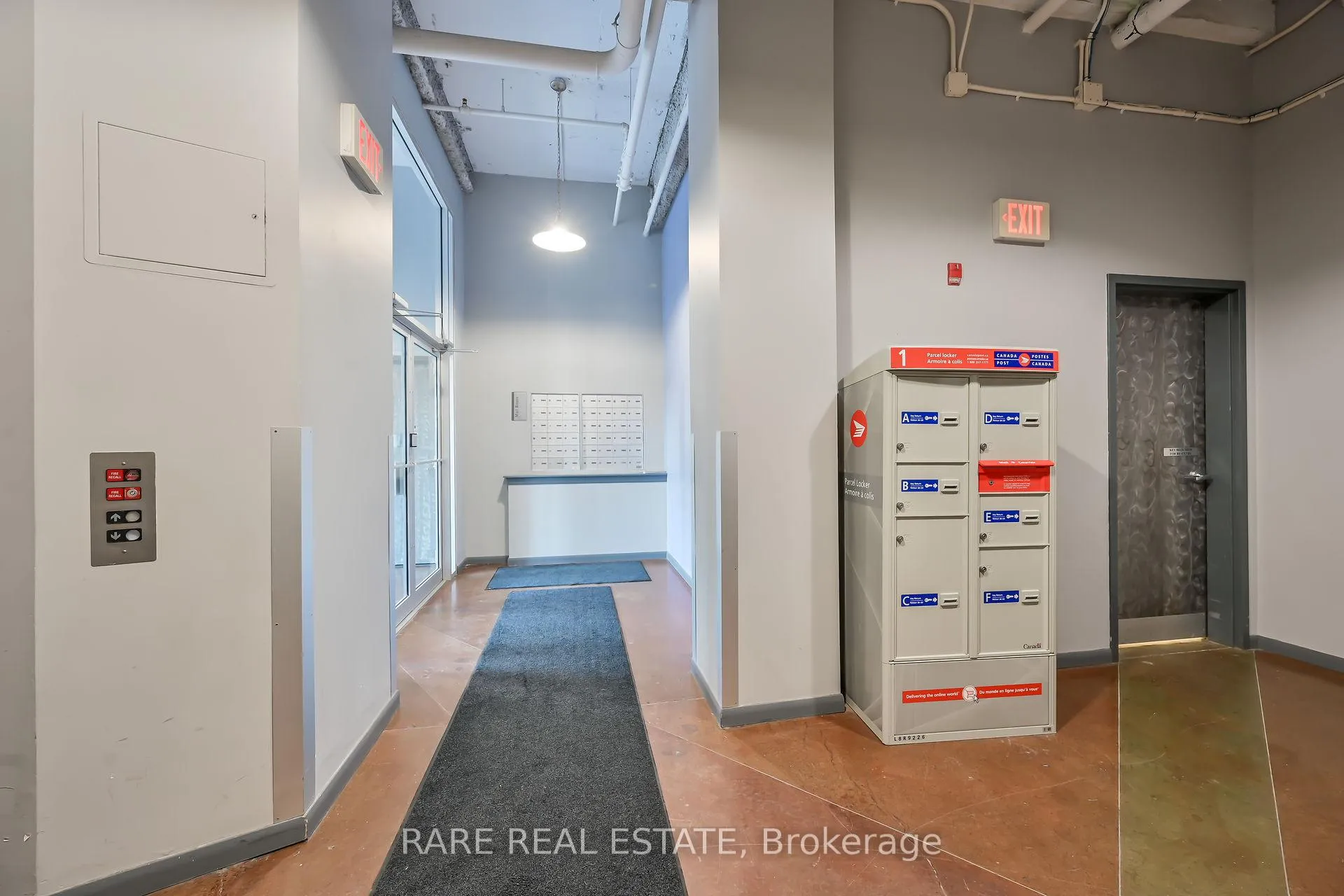 Photo 4 of Unit 308, 11 Rebecca Street, Hamilton, Beasley — HOMEH