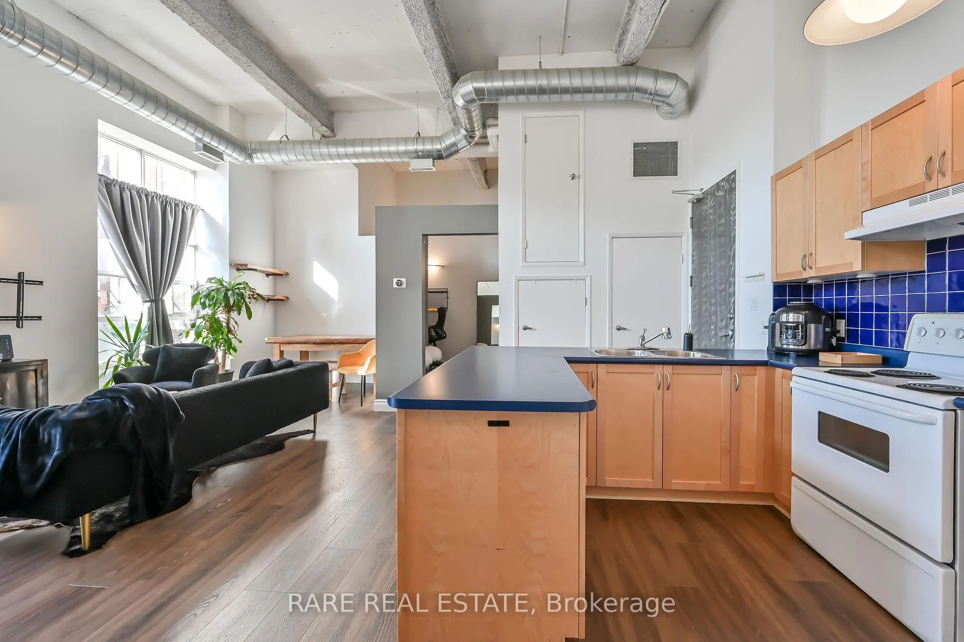 Photo 9 of Unit 308, 11 Rebecca Street, Hamilton, Beasley — HOMEH