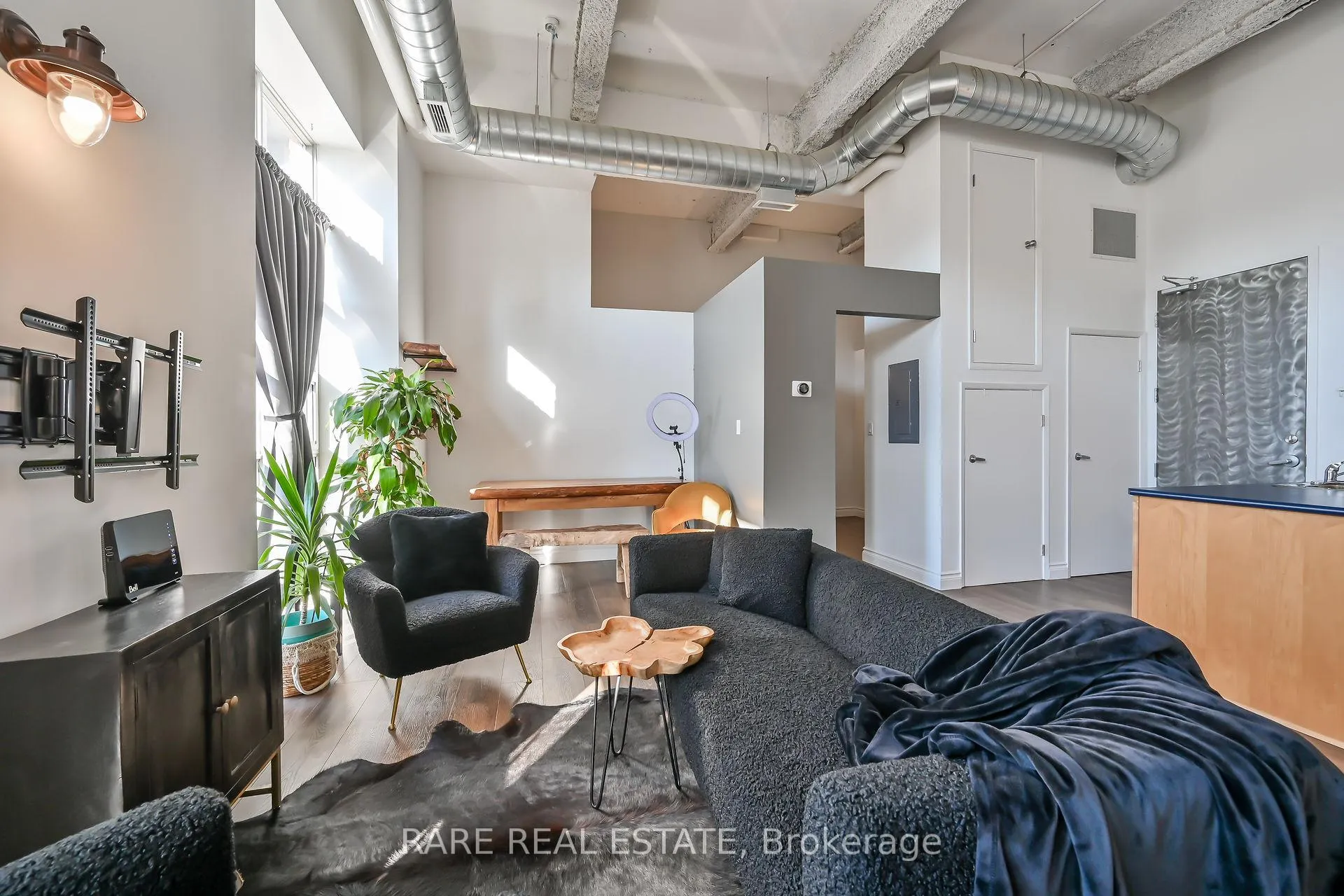 Photo 10 of Unit 308, 11 Rebecca Street, Hamilton, Beasley — HOMEH