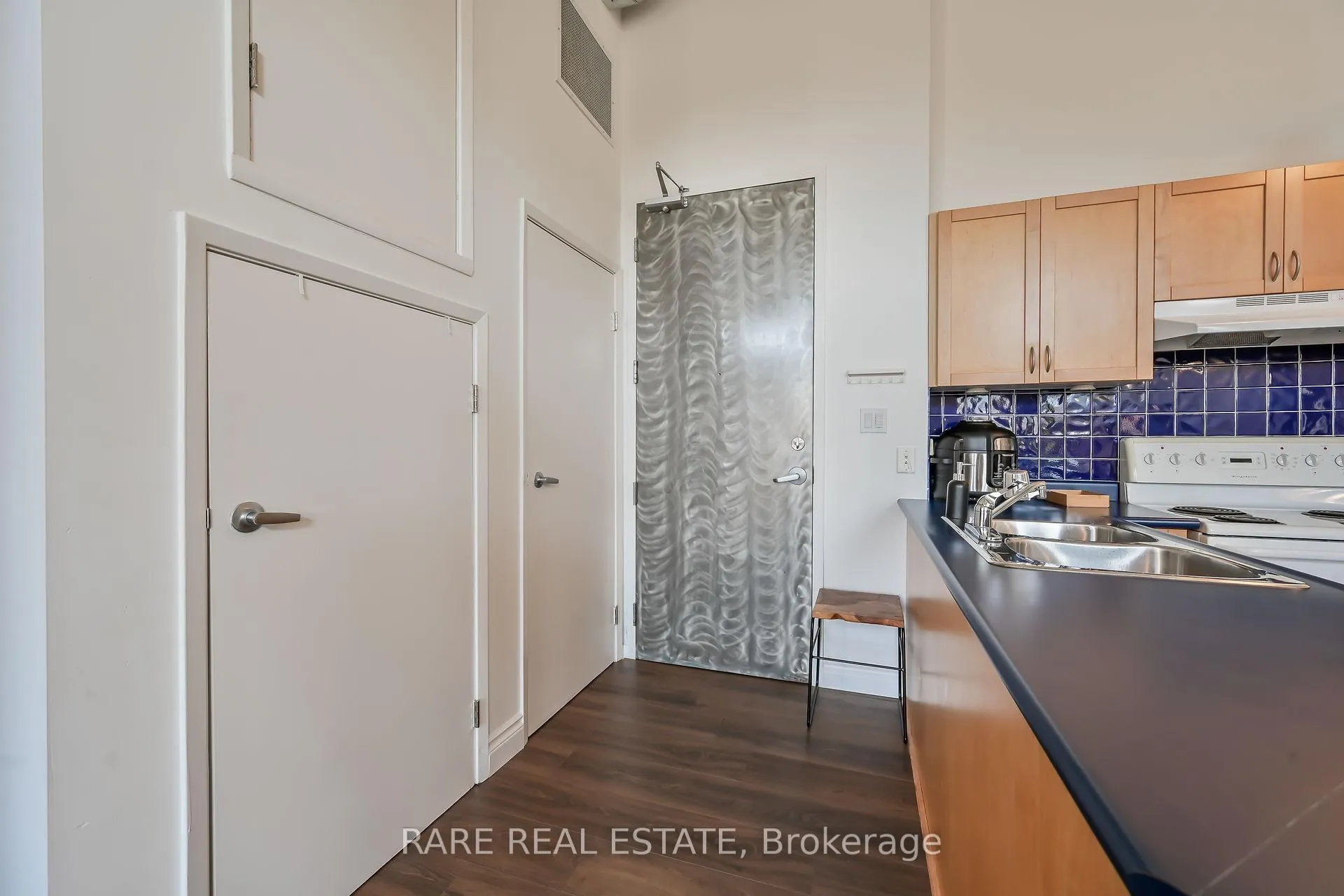 Photo 12 of Unit 308, 11 Rebecca Street, Hamilton, Beasley — HOMEH