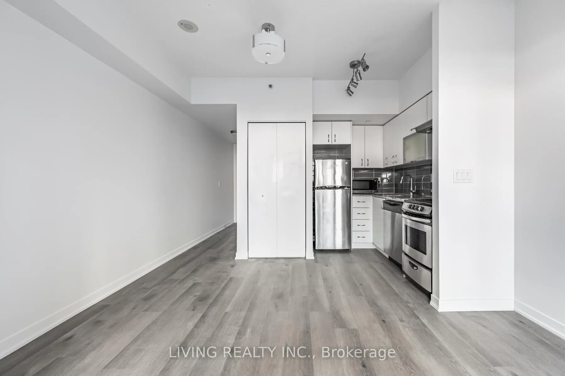Photo 6 of Unit 212, 69 Lynn Williams Street, Toronto, Niagara — HOMEH