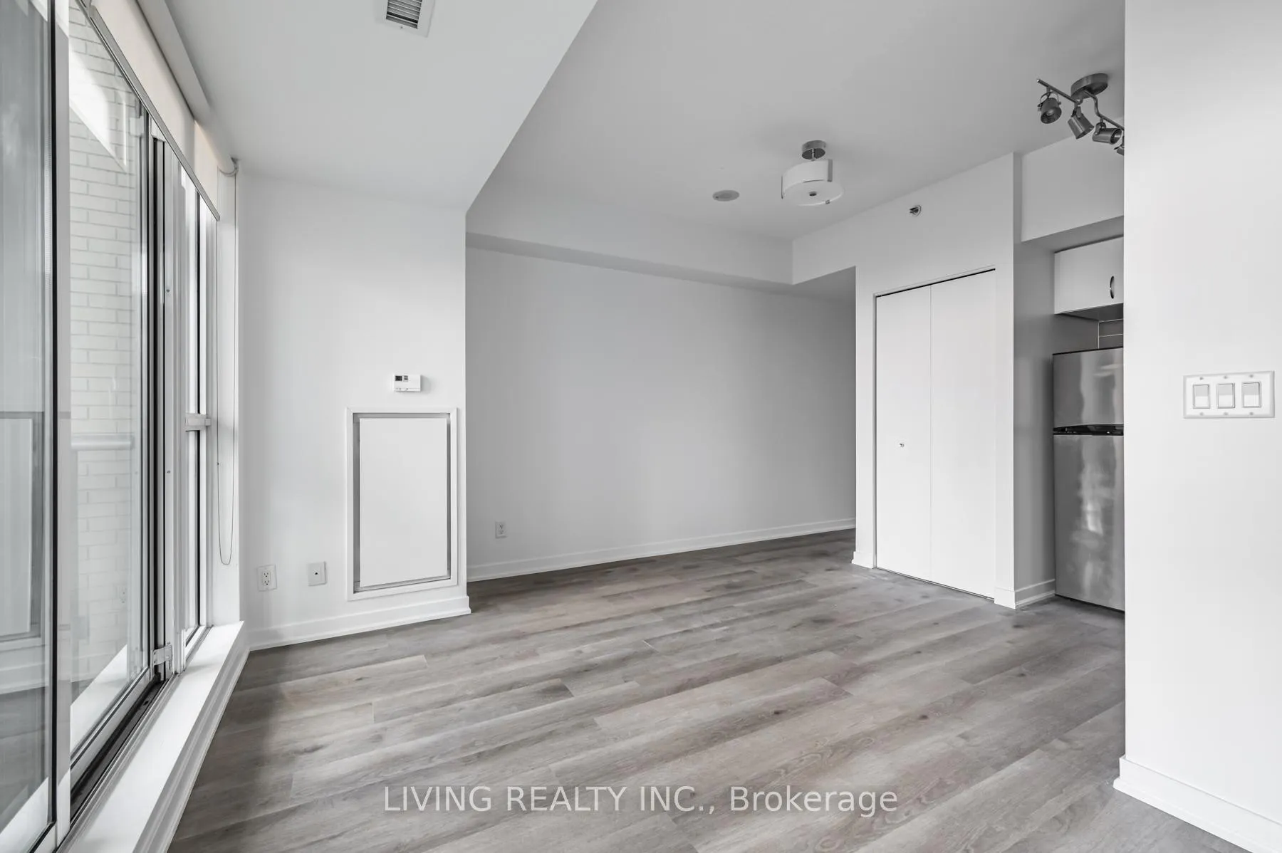 Photo 7 of Unit 212, 69 Lynn Williams Street, Toronto, Niagara — HOMEH