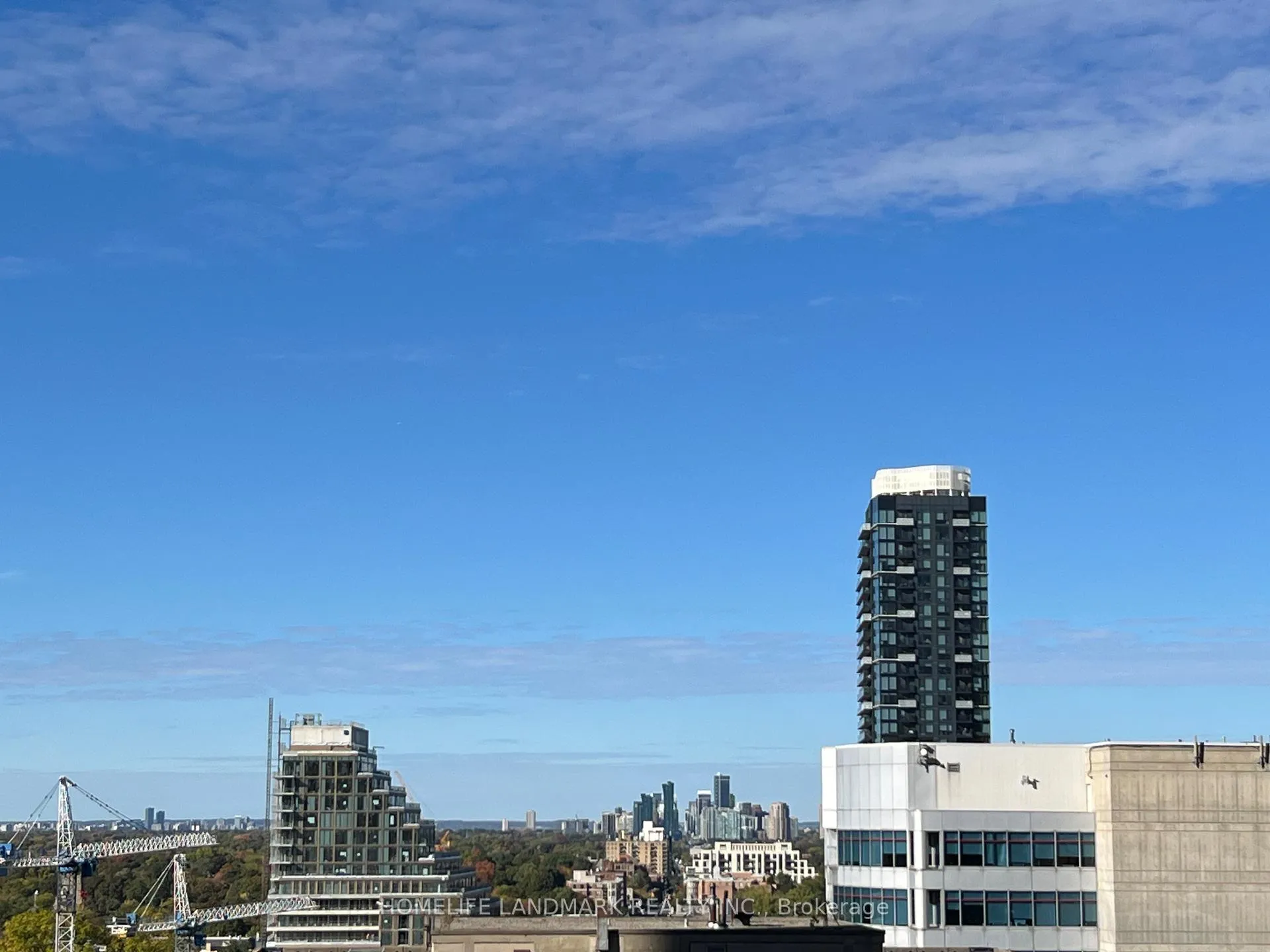 Photo 8 of Unit 1007, 8 Eglinton Avenue E, Toronto, Mount Pleasant West — HOMEH