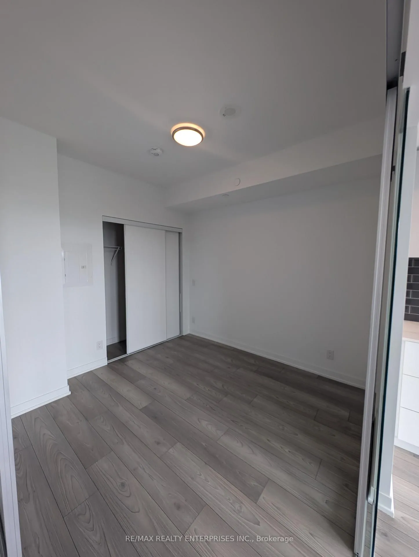 Photo 7 of Unit 625, 285 Dufferin Street, Toronto, South Parkdale — HOMEH