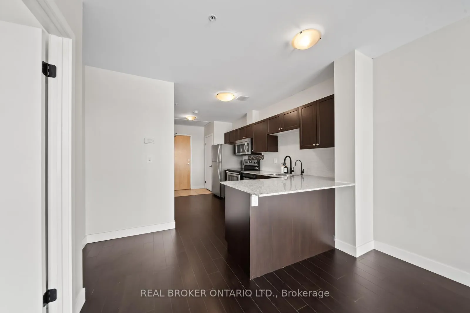 Photo 12 of Unit 1603, 1 Victoria Street S, Kitchener — HOMEH