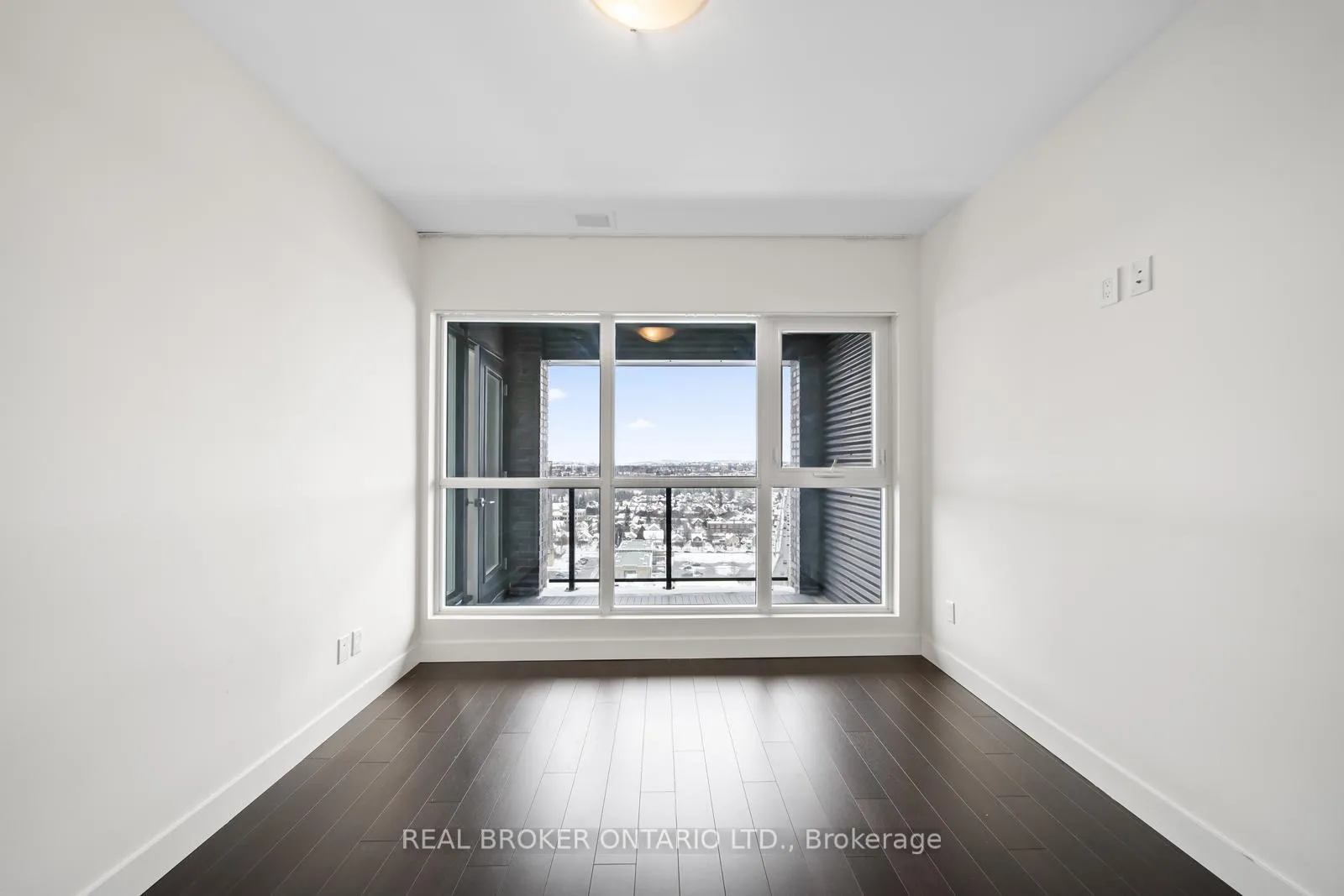Photo 17 of Unit 1603, 1 Victoria Street S, Kitchener — HOMEH