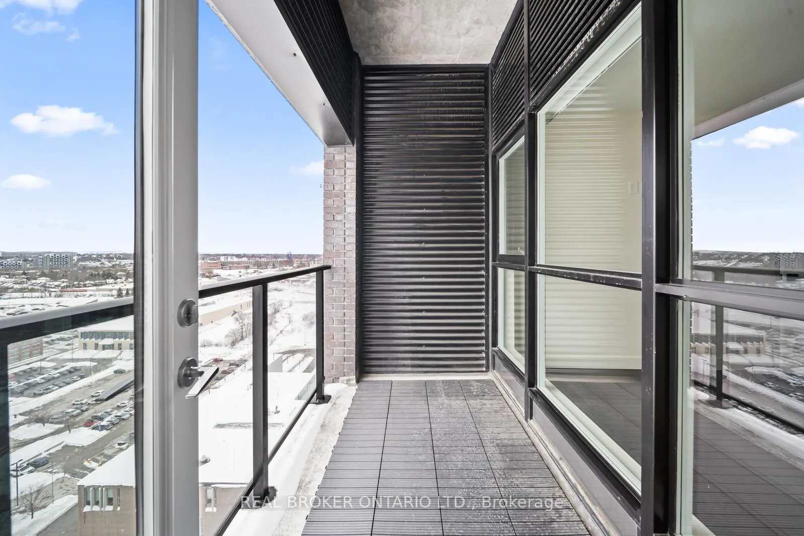 Photo 22 of Unit 1603, 1 Victoria Street S, Kitchener — HOMEH