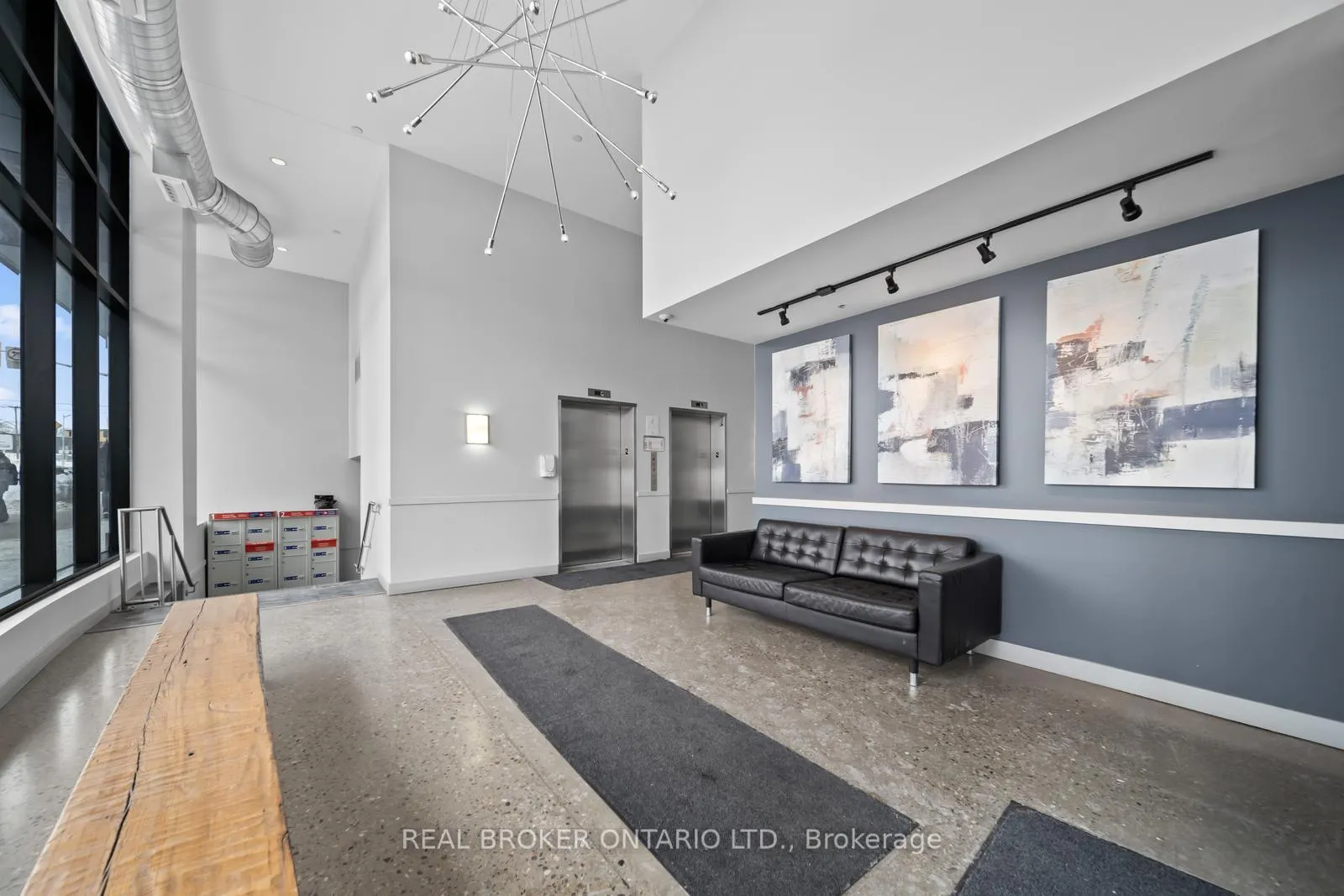 Photo 24 of Unit 1603, 1 Victoria Street S, Kitchener — HOMEH