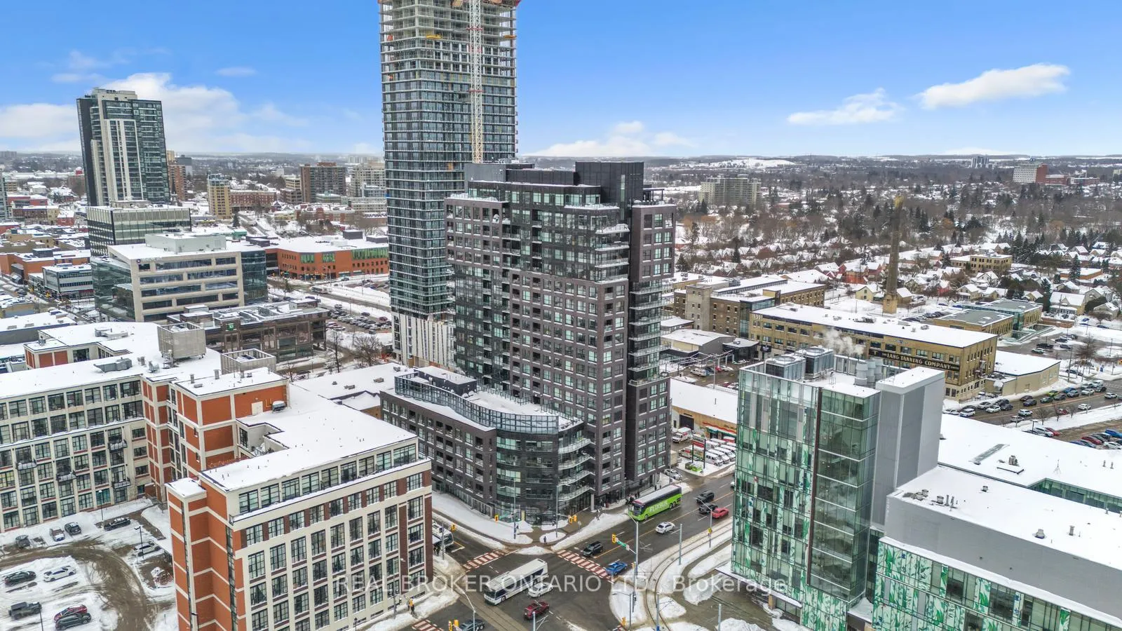 Photo 32 of Unit 1603, 1 Victoria Street S, Kitchener — HOMEH