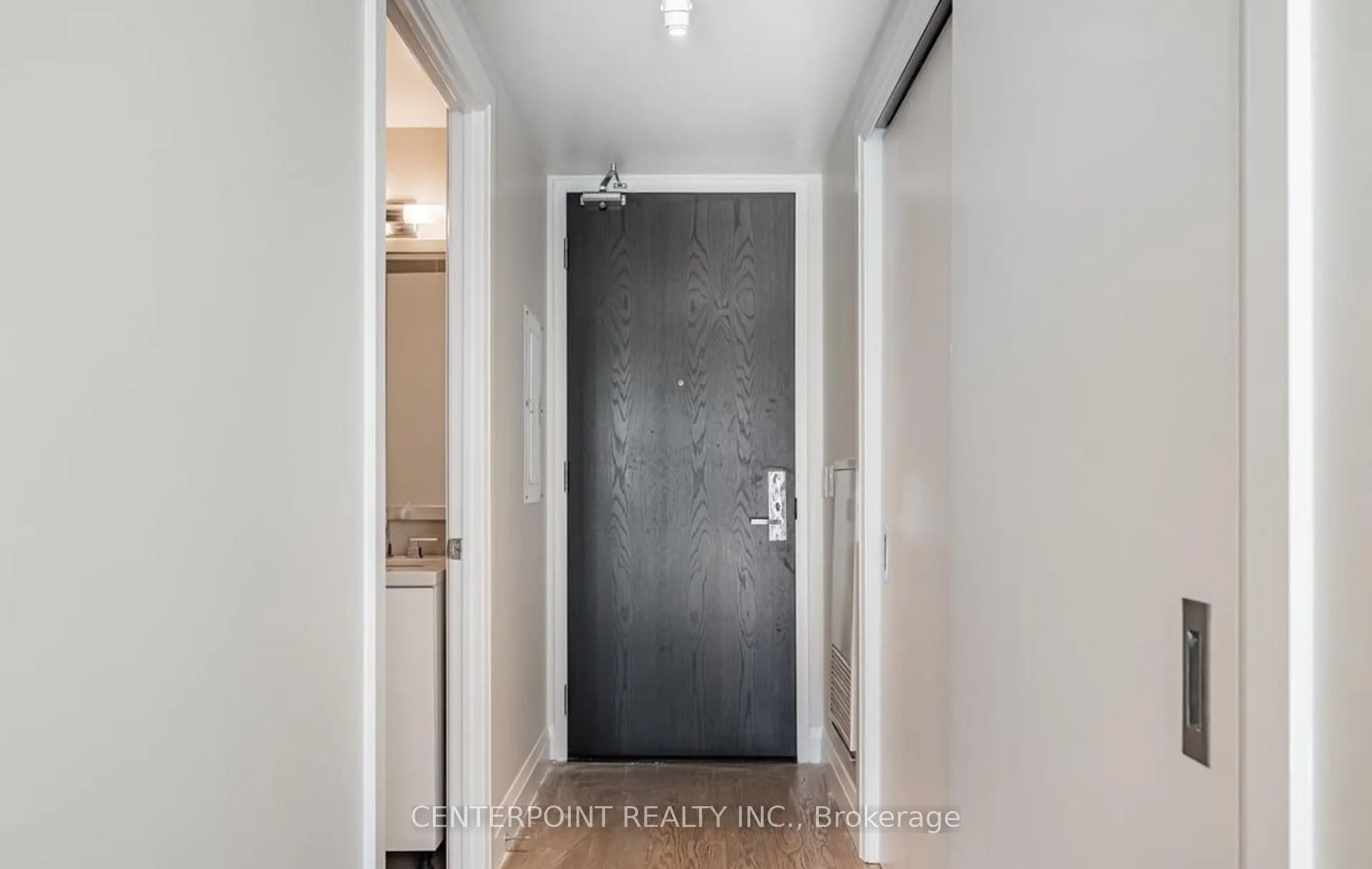Photo 2 of Unit 2306, 224 King Street W, Toronto, Waterfront Communities — HOMEH