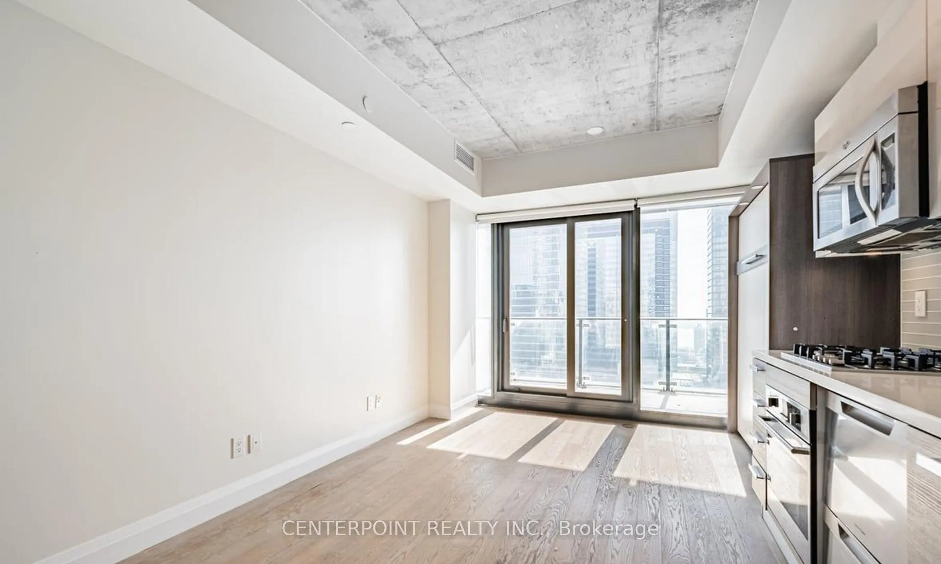 Photo 4 of Unit 2306, 224 King Street W, Toronto, Waterfront Communities — HOMEH