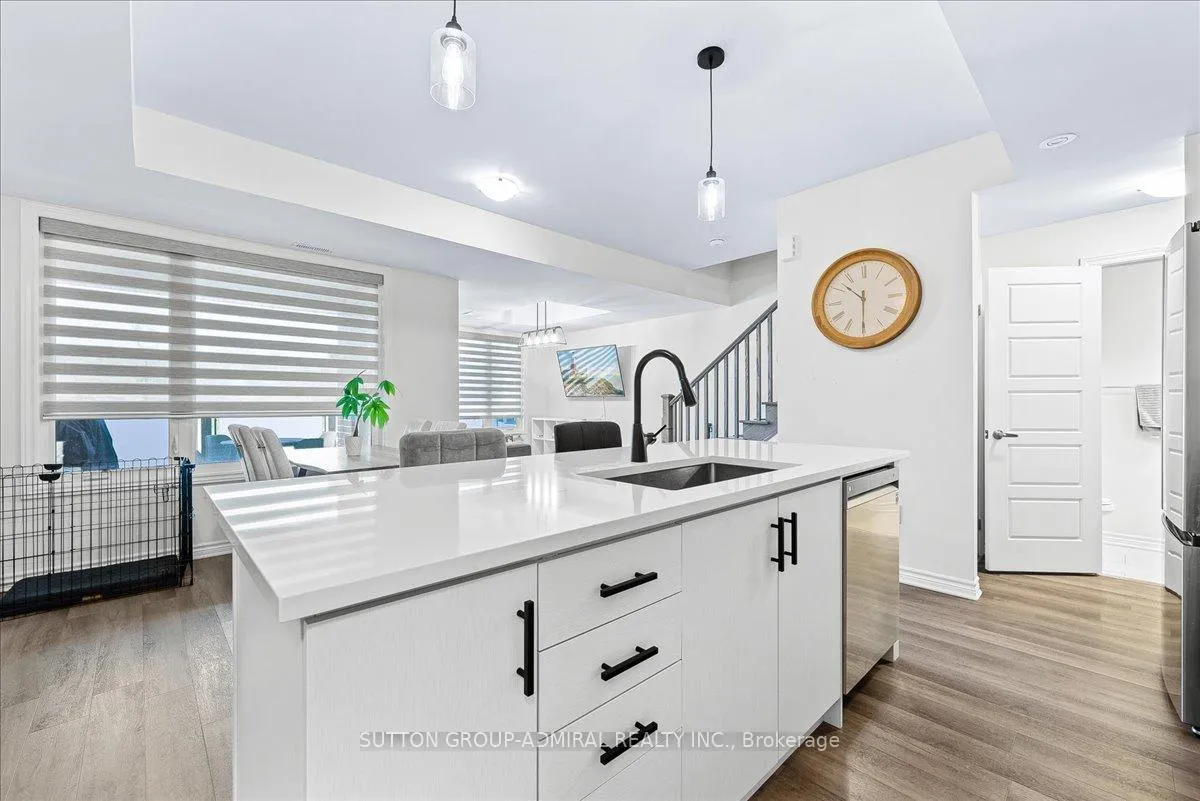 Photo 12 of Unit 107, 1034 Reflection Place, Pickering, Rural Pickering — HOMEH