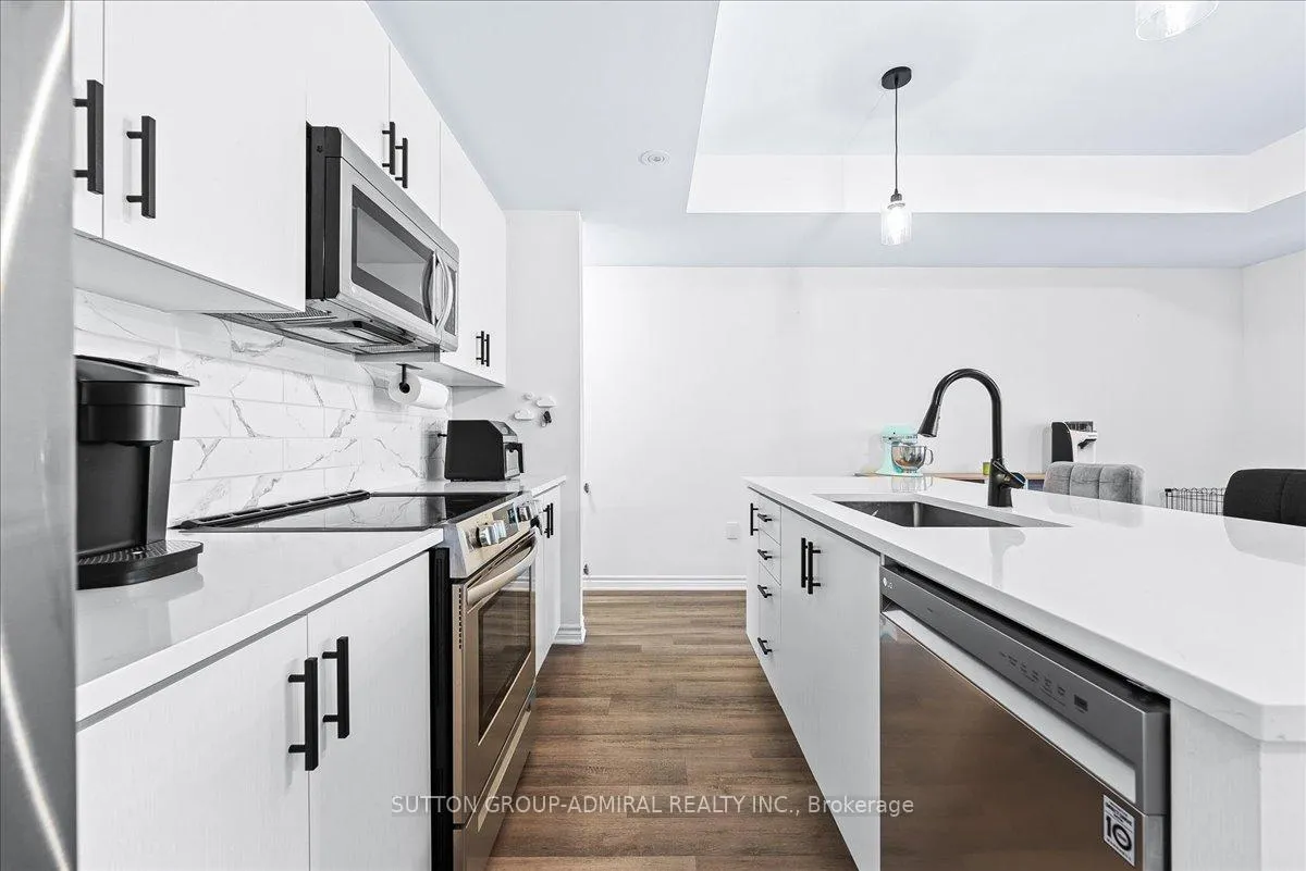 Photo 13 of Unit 107, 1034 Reflection Place, Pickering, Rural Pickering — HOMEH