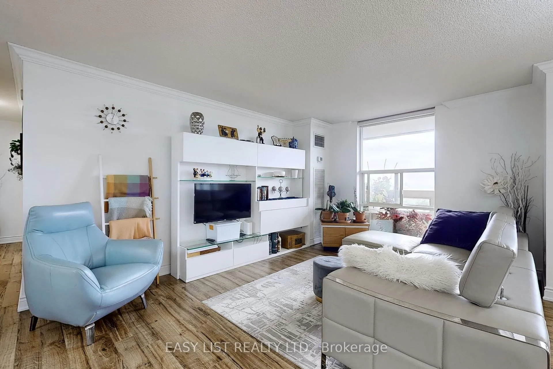 Photo 10 of Unit 1107, 50 Inverlochy Boulevard, Markham, Royal Orchard — HOMEH