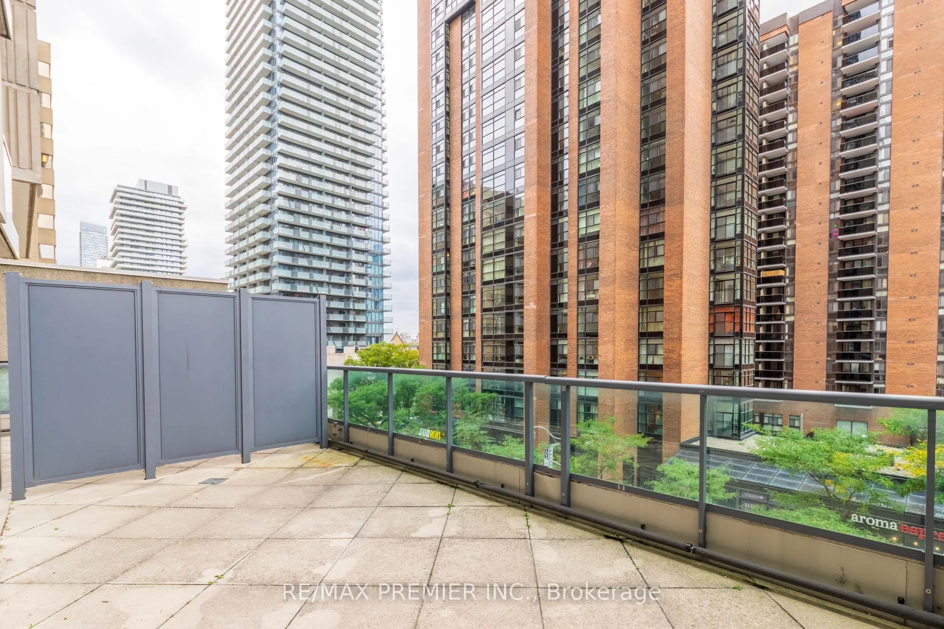 Photo 13 of Unit 402, 1121 Bay Street, Toronto, Bay Street Corridor — HOMEH