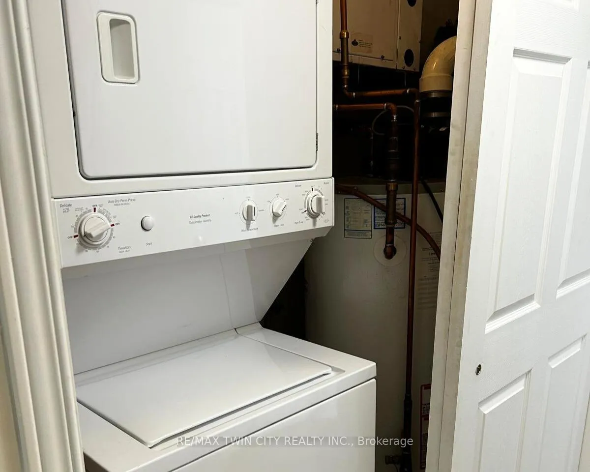Photo 11 of Unit 19D, 50 Howe Drive, Kitchener — HOMEH