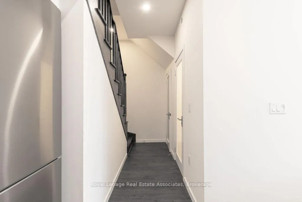 Photo 10 of Unit 93, 500 Alex Gardner Circle, Aurora, Aurora Heights — HOMEH
