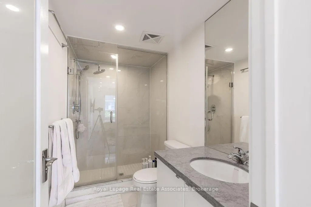 Photo 18 of Unit 93, 500 Alex Gardner Circle, Aurora, Aurora Heights — HOMEH