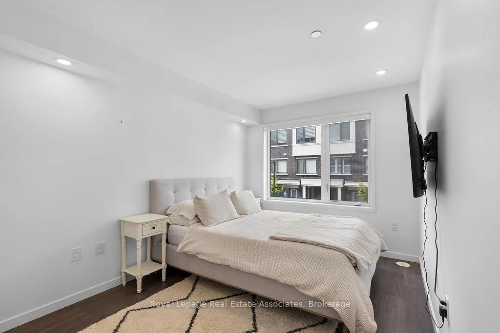 Photo 19 of Unit 93, 500 Alex Gardner Circle, Aurora, Aurora Heights — HOMEH