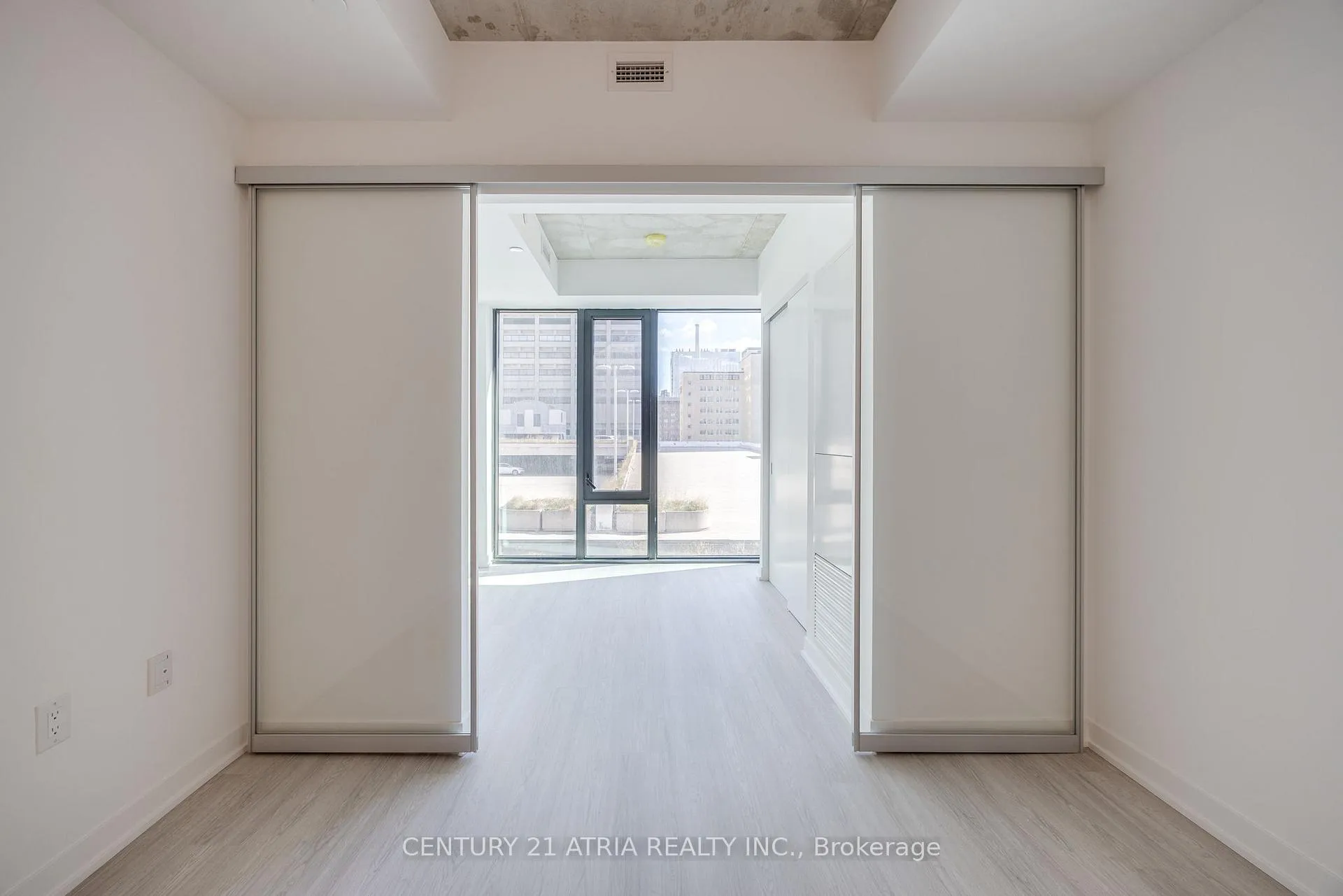 Photo 14 of Unit 614, 195 McCaul Street E, Toronto, Kensington-Chinatown — HOMEH